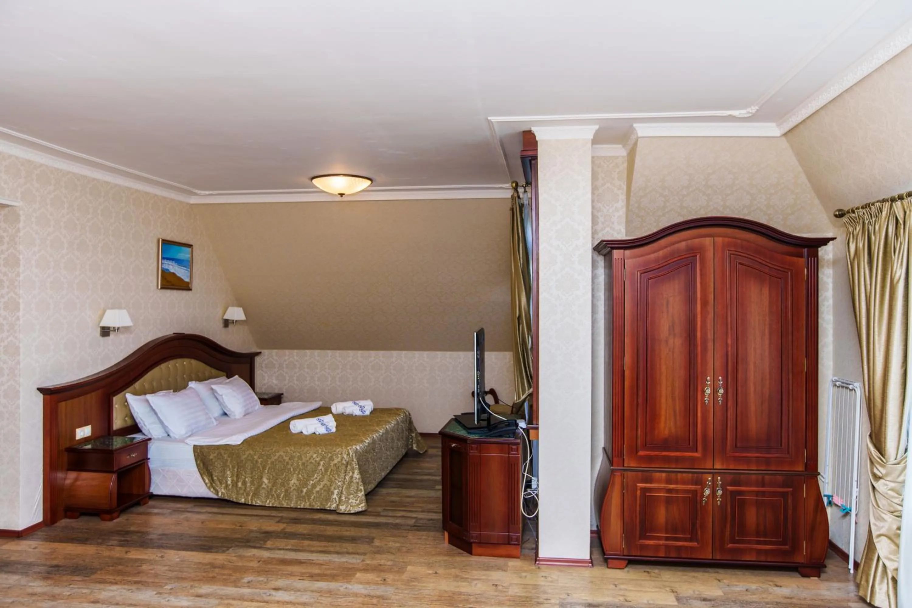 Bed in Aqua View SPA Boutique Hotel