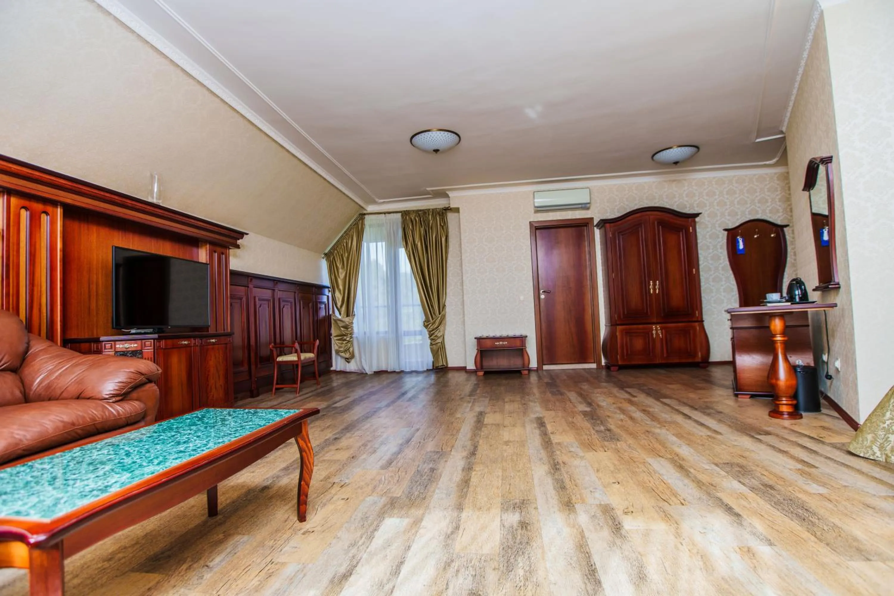 Aqua View SPA Boutique Hotel