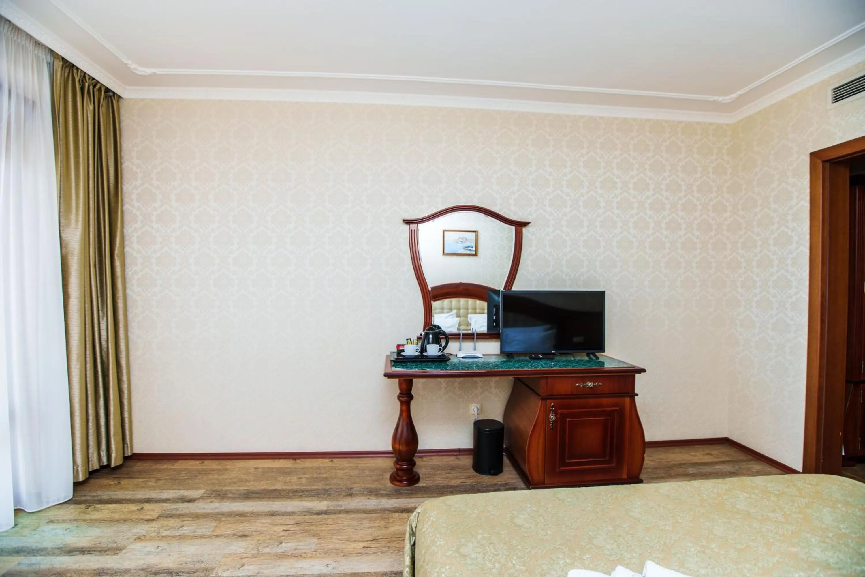 Bed in Aqua View SPA Boutique Hotel