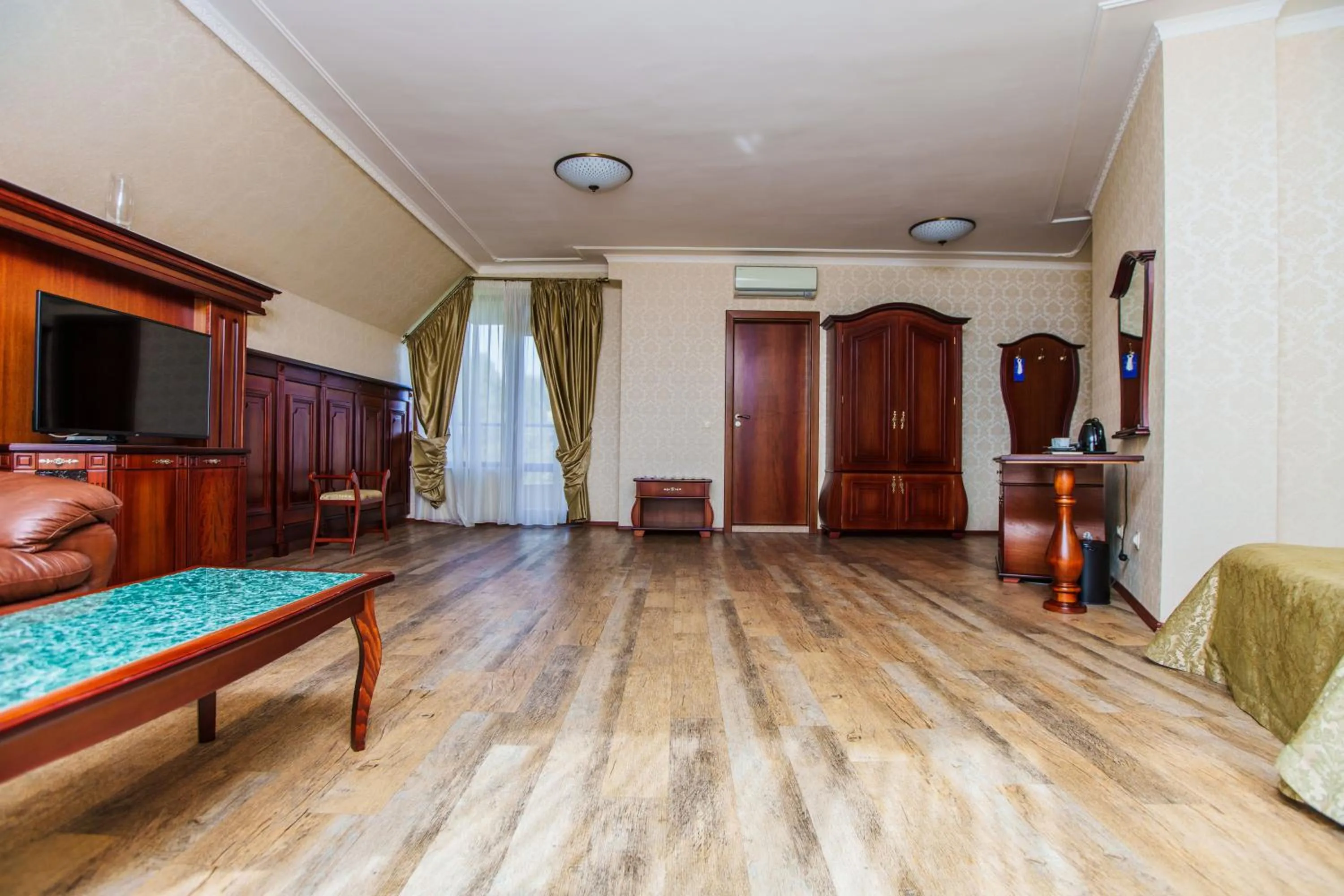 Aqua View SPA Boutique Hotel