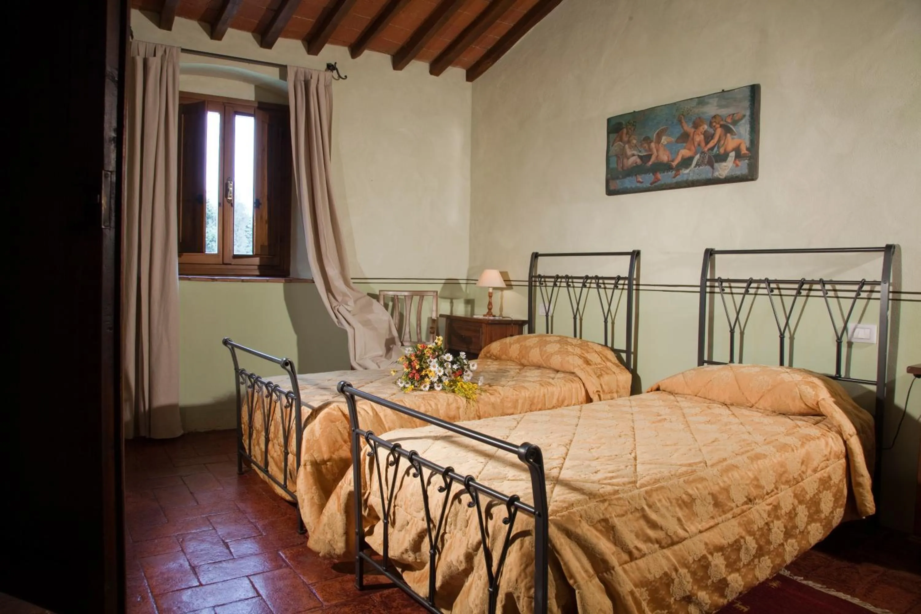 Bed in Florence Winery AgriResort - Fattoria Lavacchio