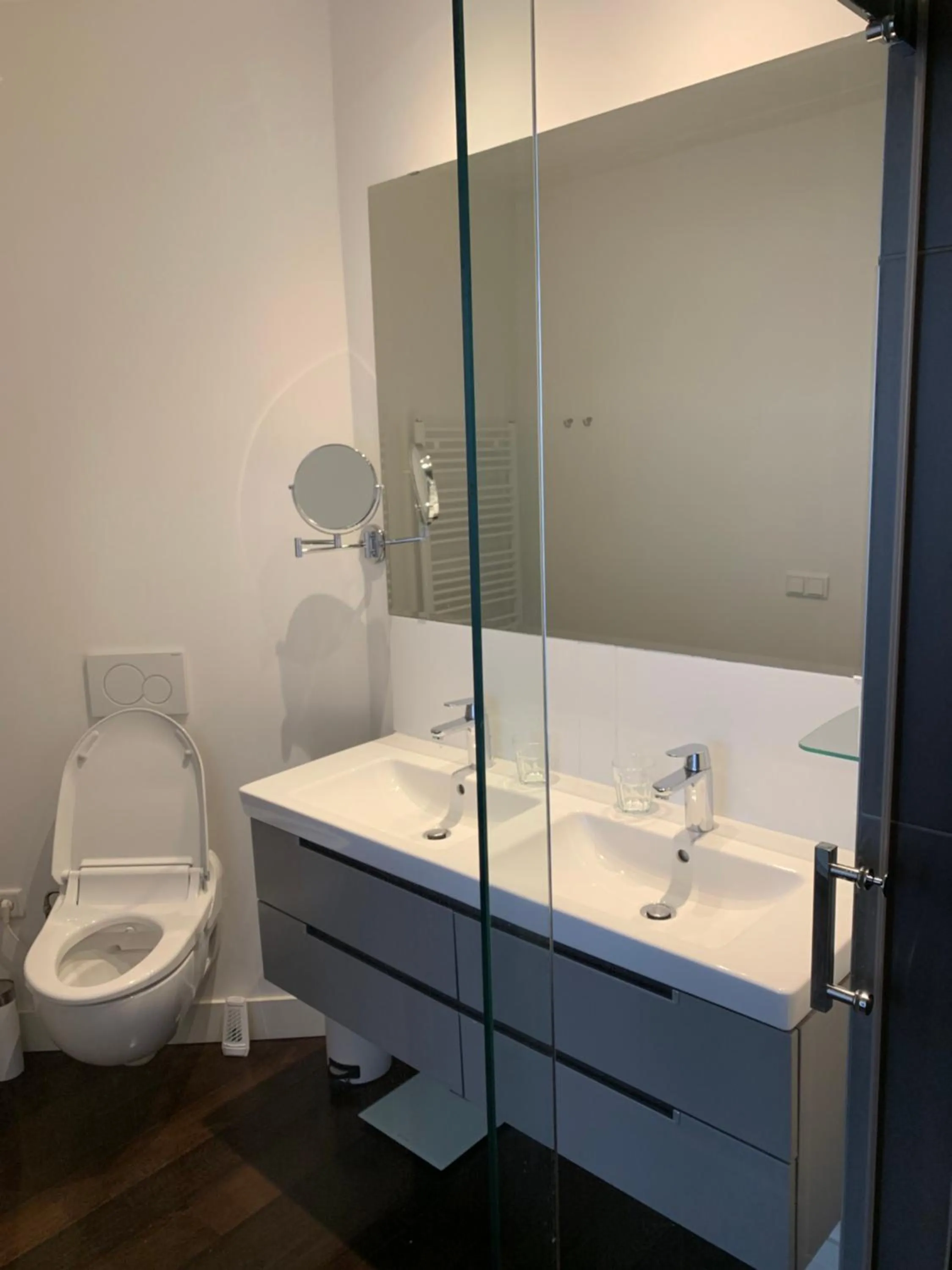 Bathroom in The Old Lady