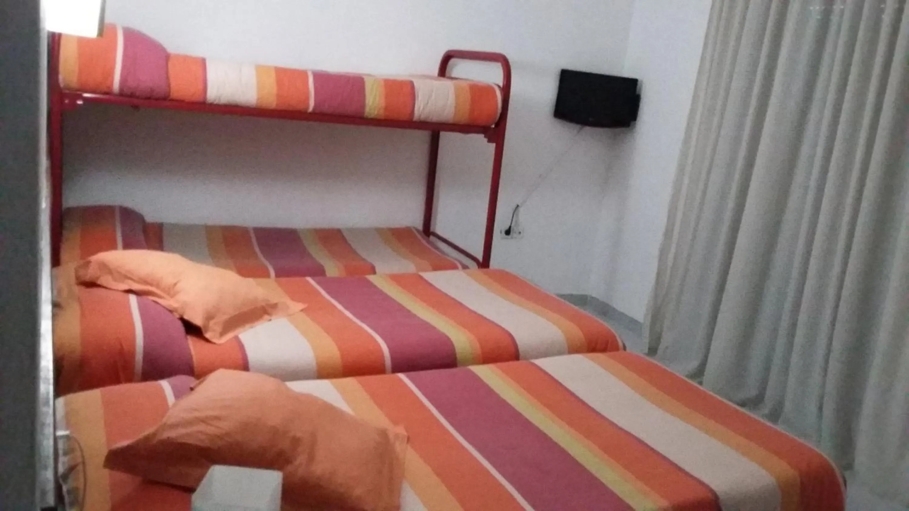 Bedroom, Bed in Hostal Les Collades