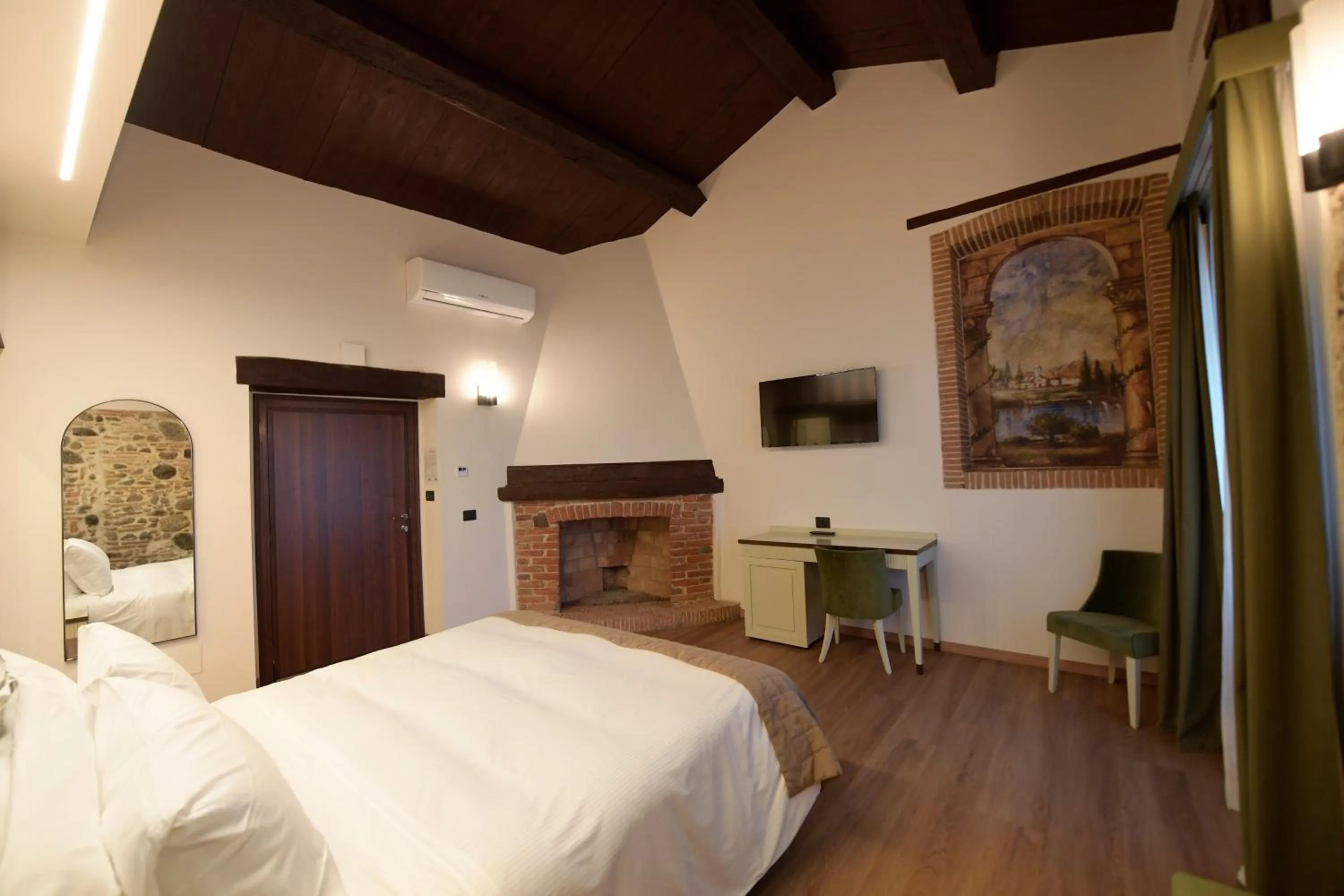 Bedroom, Bed in Tenuta Ciminata Greco