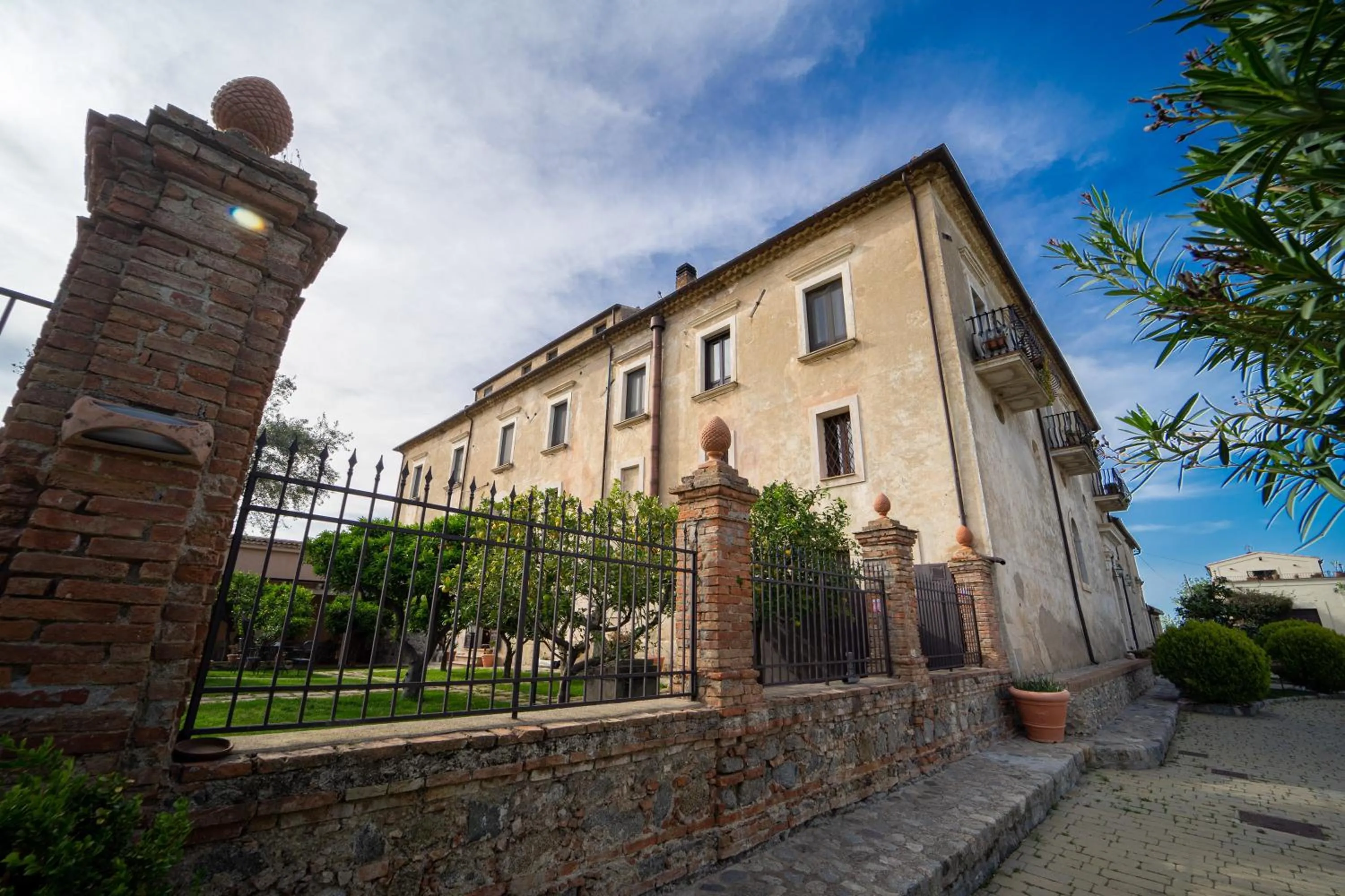 Property building in Tenuta Ciminata Greco