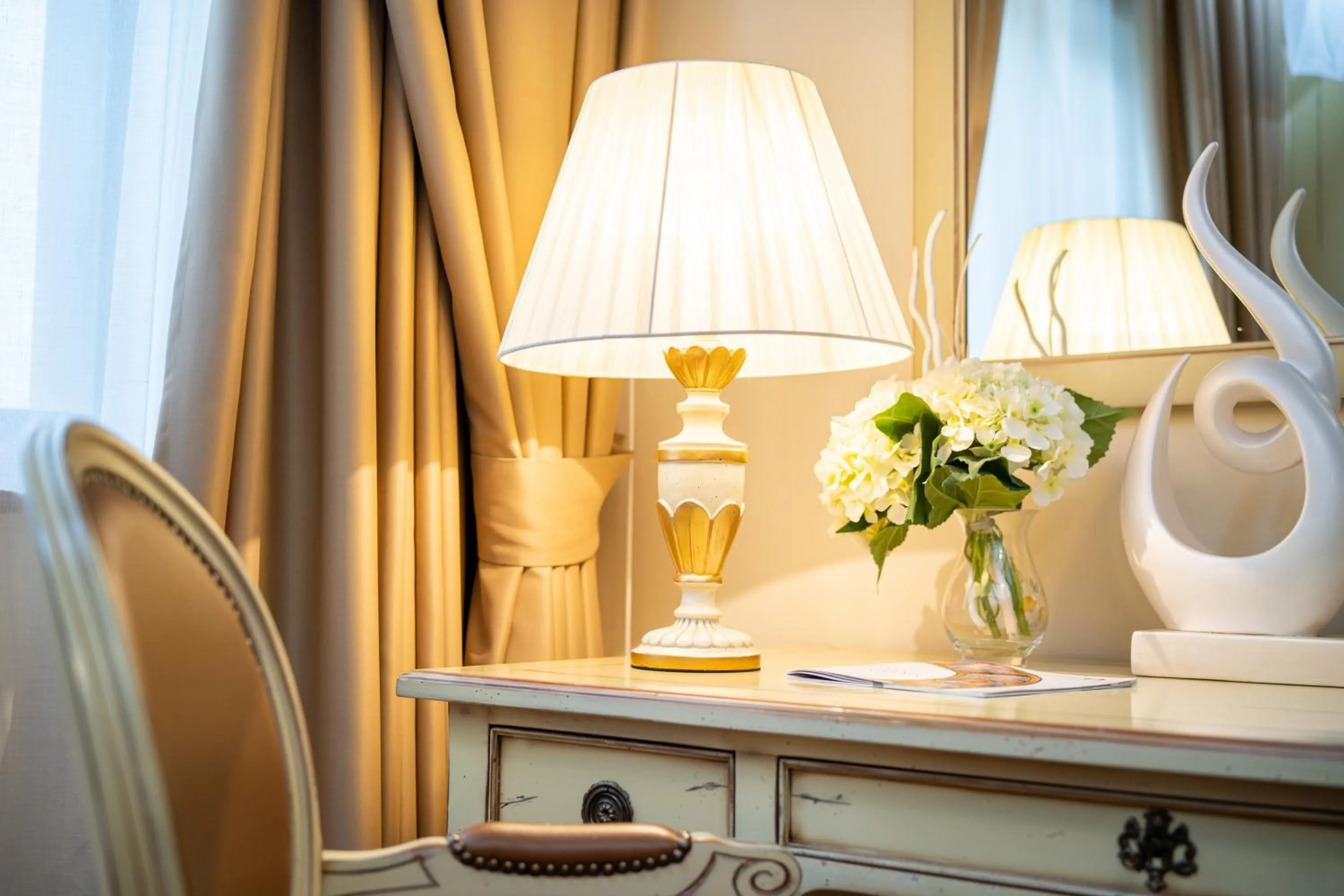 Decorative detail in Tenuta Ciminata Greco