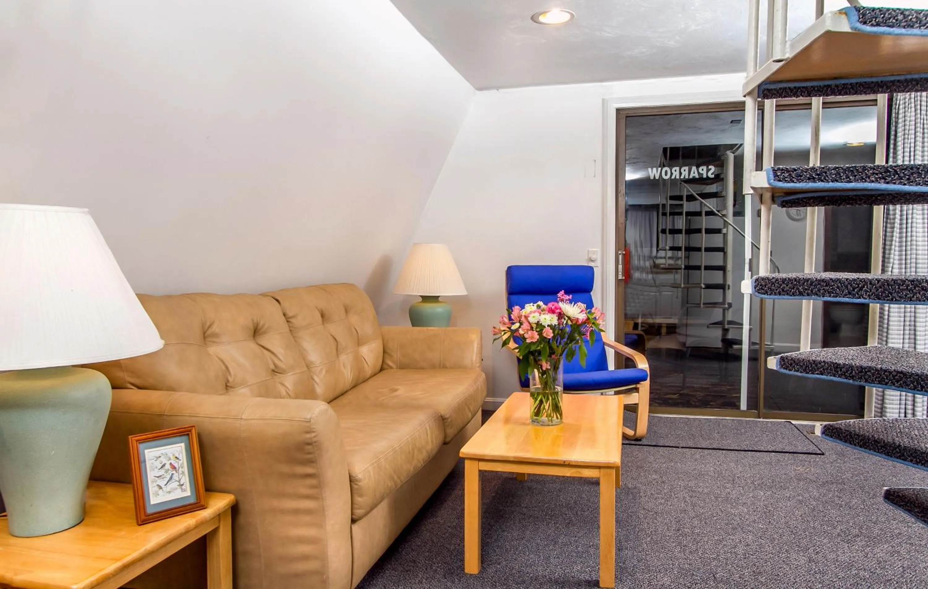 Living room in Self-Sufficient Cottages at Even'tide Resort