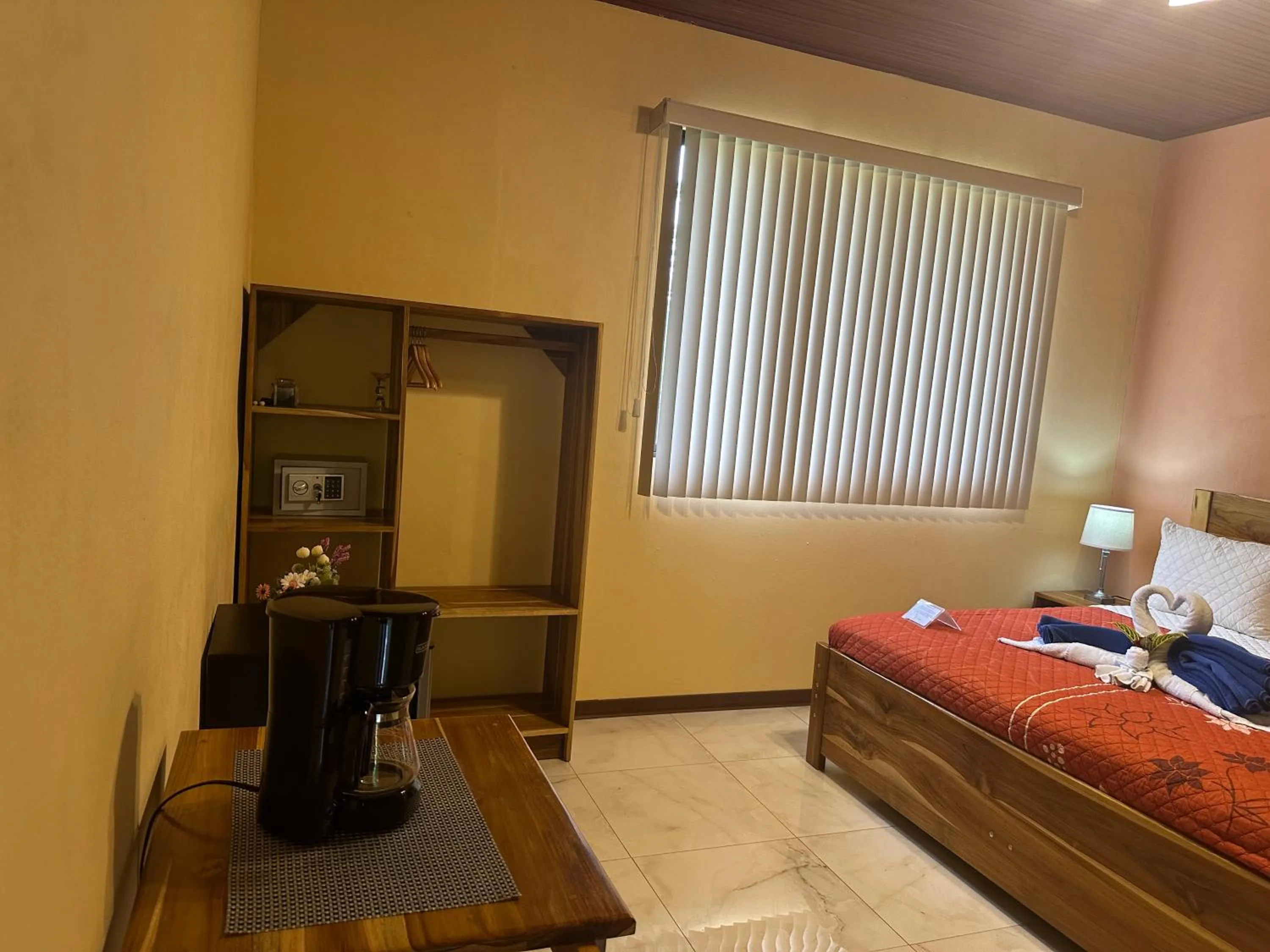 Bed in Jacamar Corcovado Drake Bay