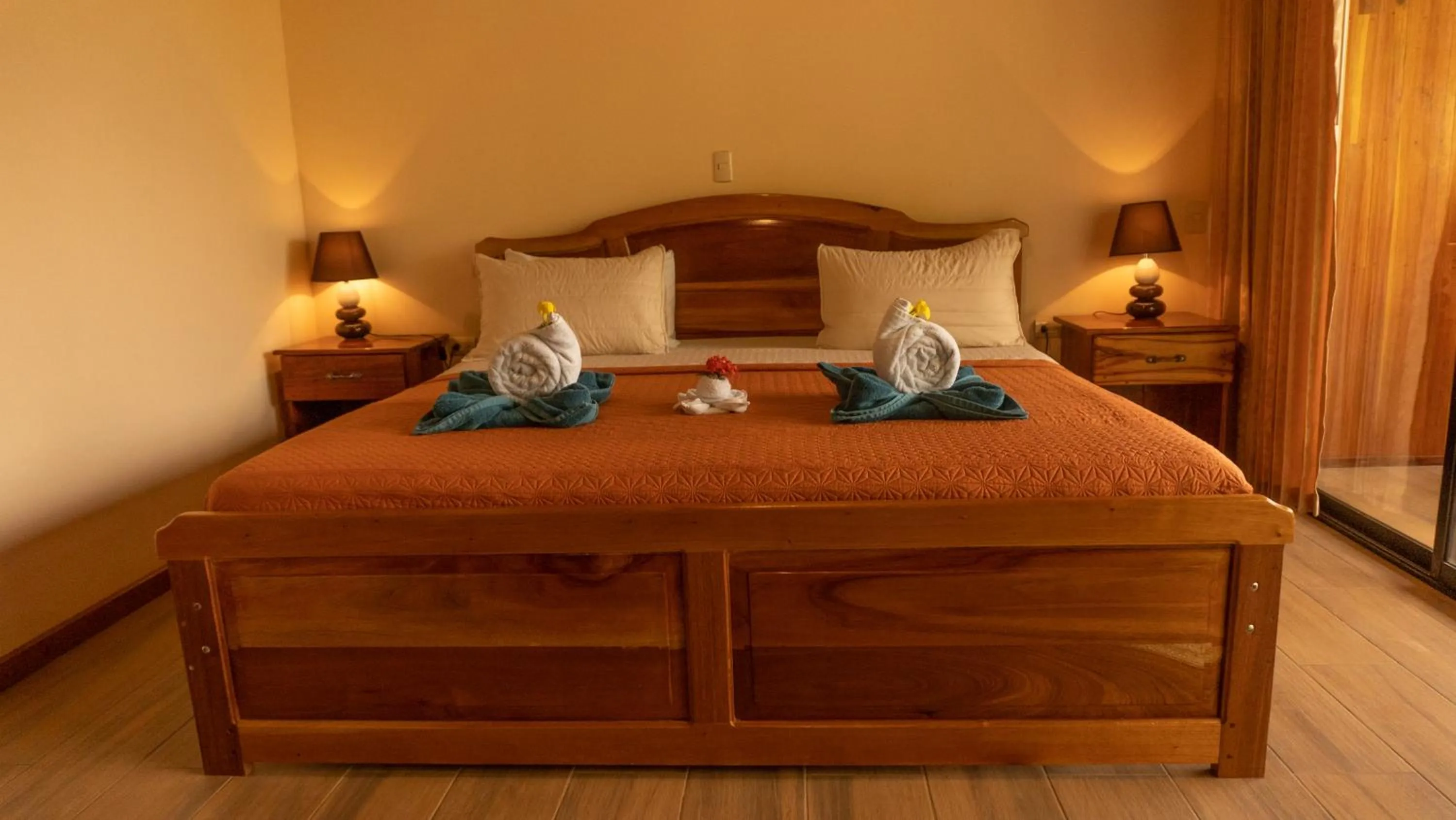 Bed in Jacamar Corcovado Drake Bay