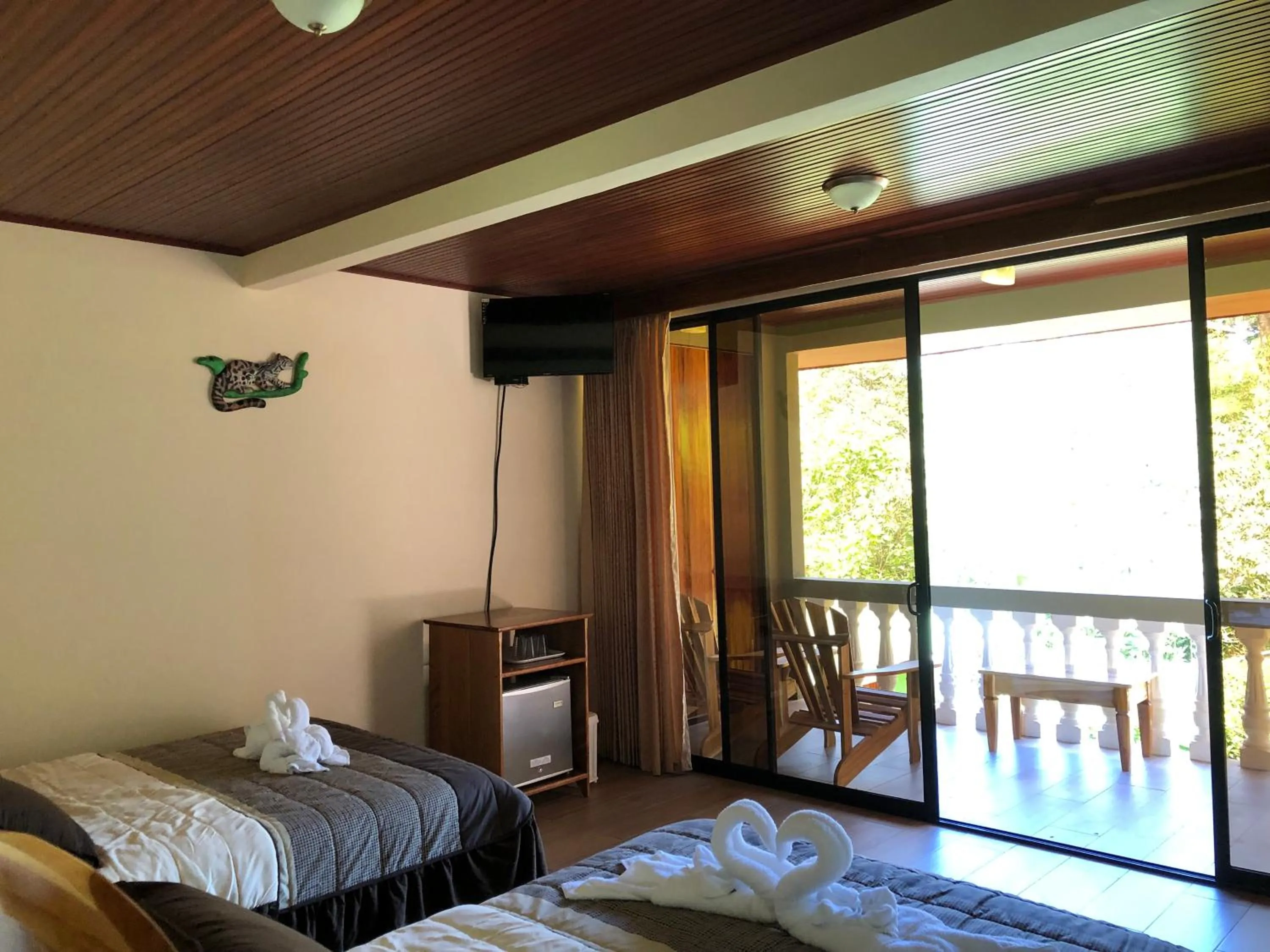 Photo of the whole room, Bed in Jacamar Corcovado Drake Bay