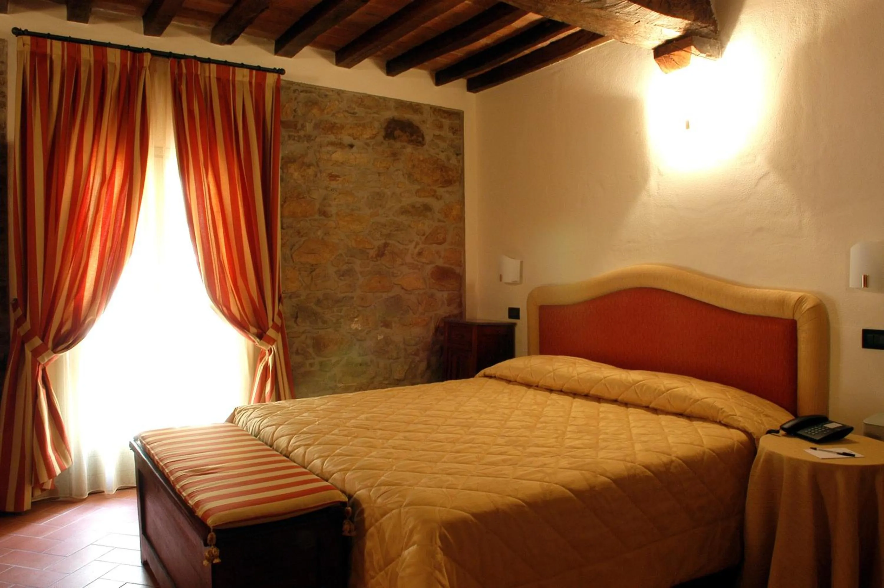 Bedroom, Bed in Palazzo Loup Hotel