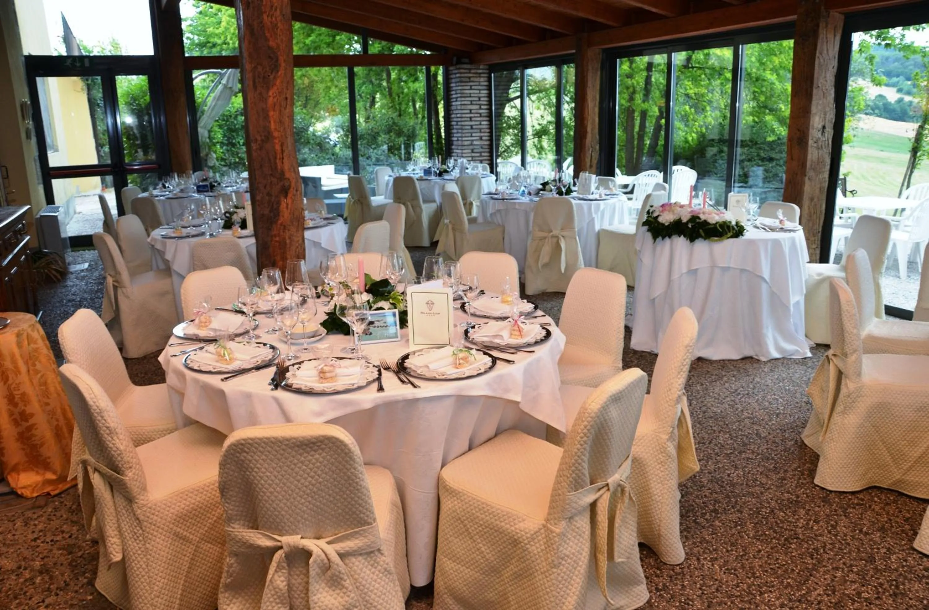 Restaurant/places to eat in Palazzo Loup Hotel