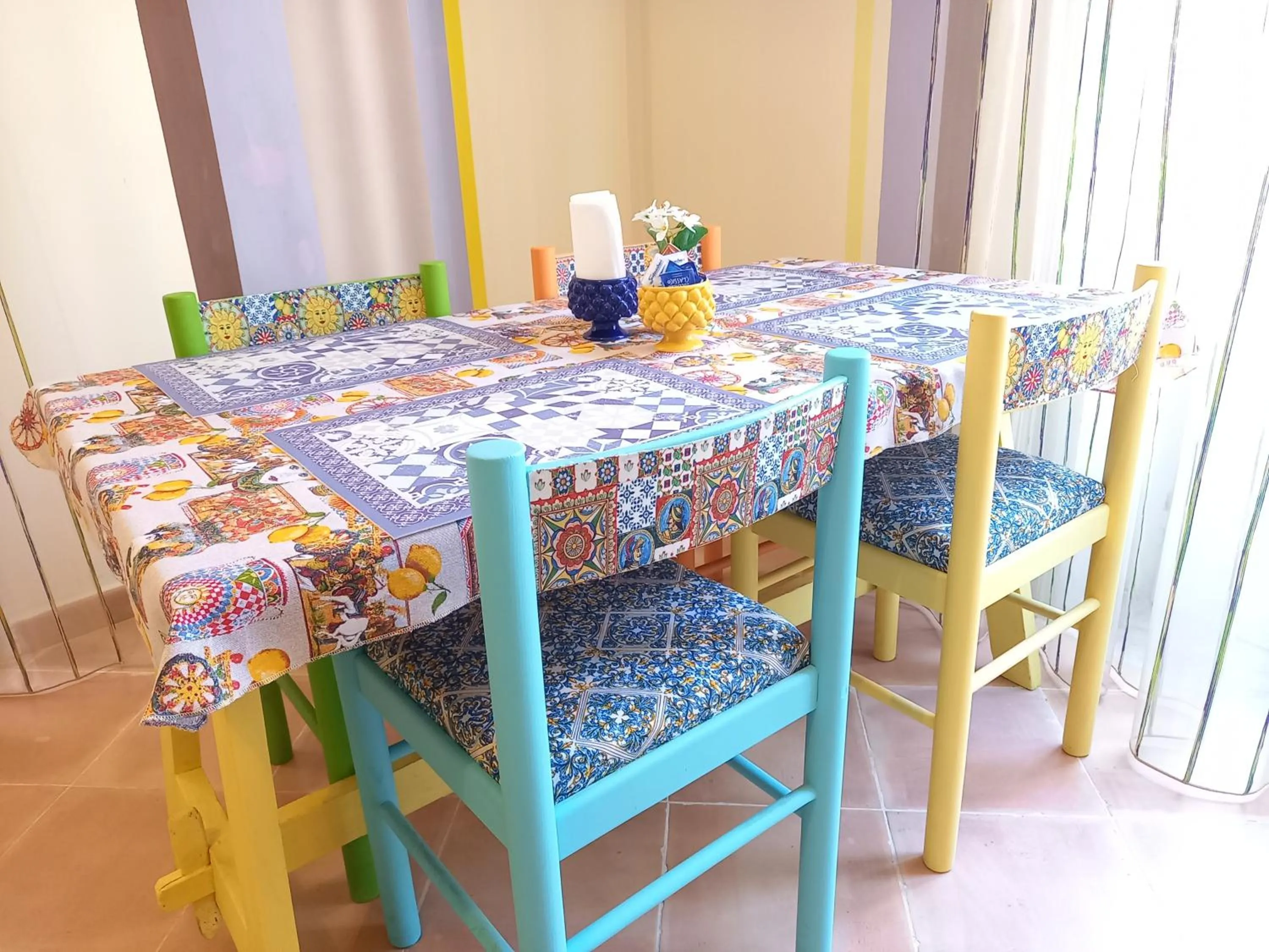 Breakfast in BED&BOOK Palazzo Cutelli