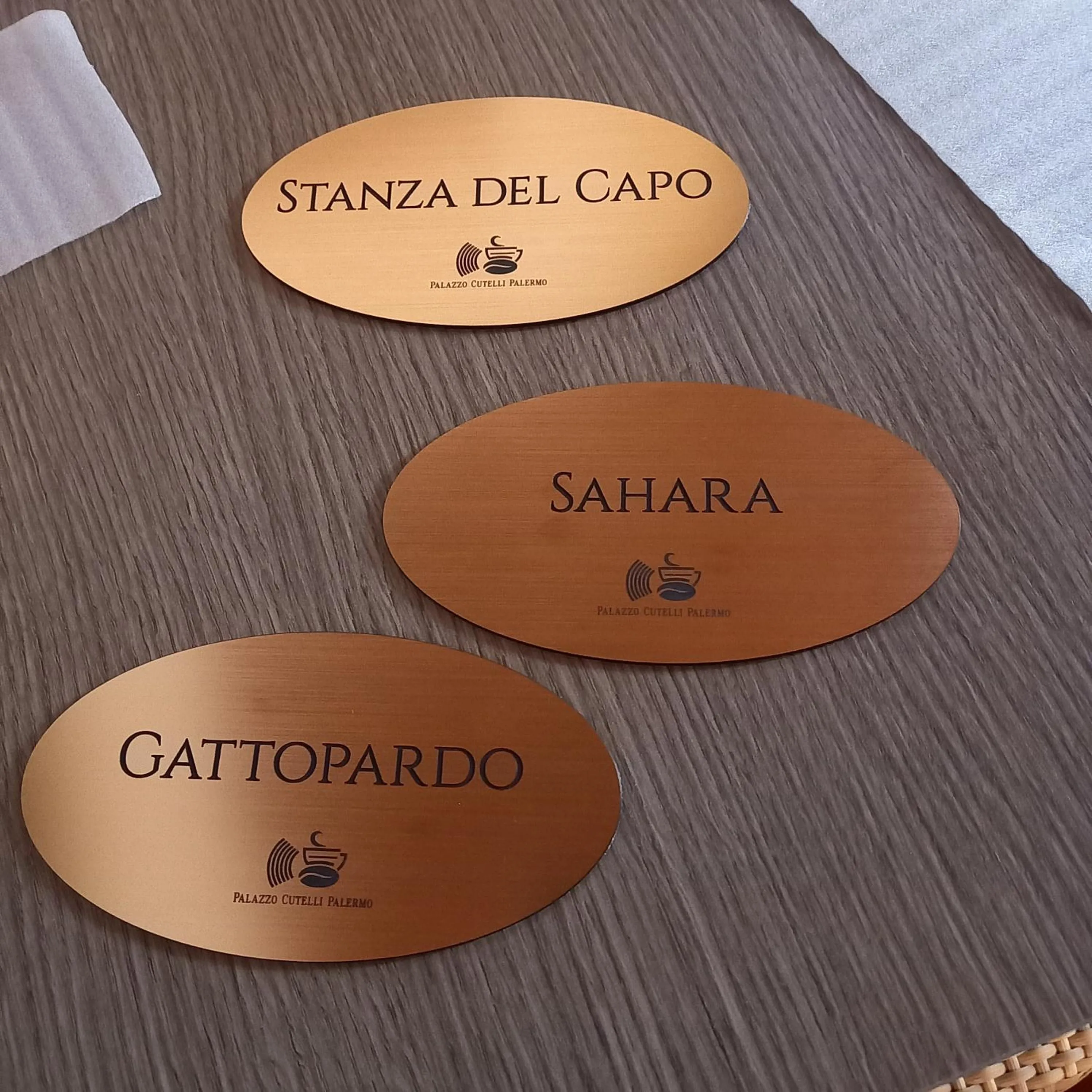 Decorative detail in BED&BOOK Palazzo Cutelli