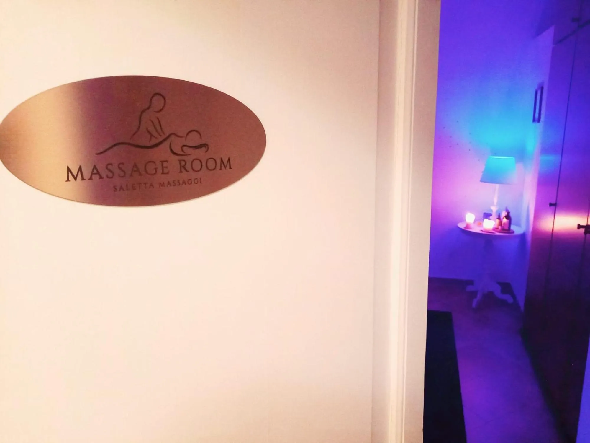 Massage in BED&BOOK Palazzo Cutelli