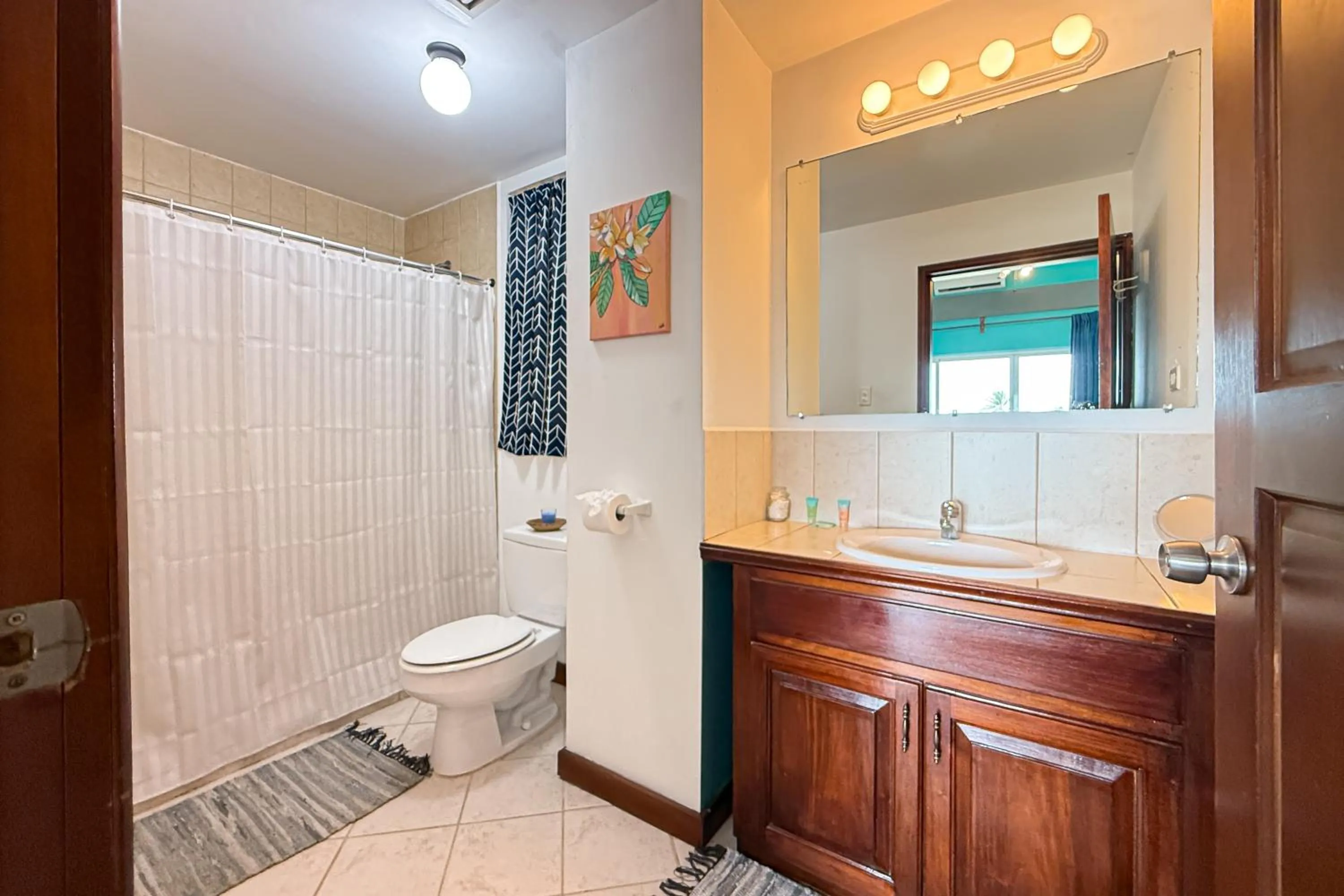 Suite C303 Mara Laguna