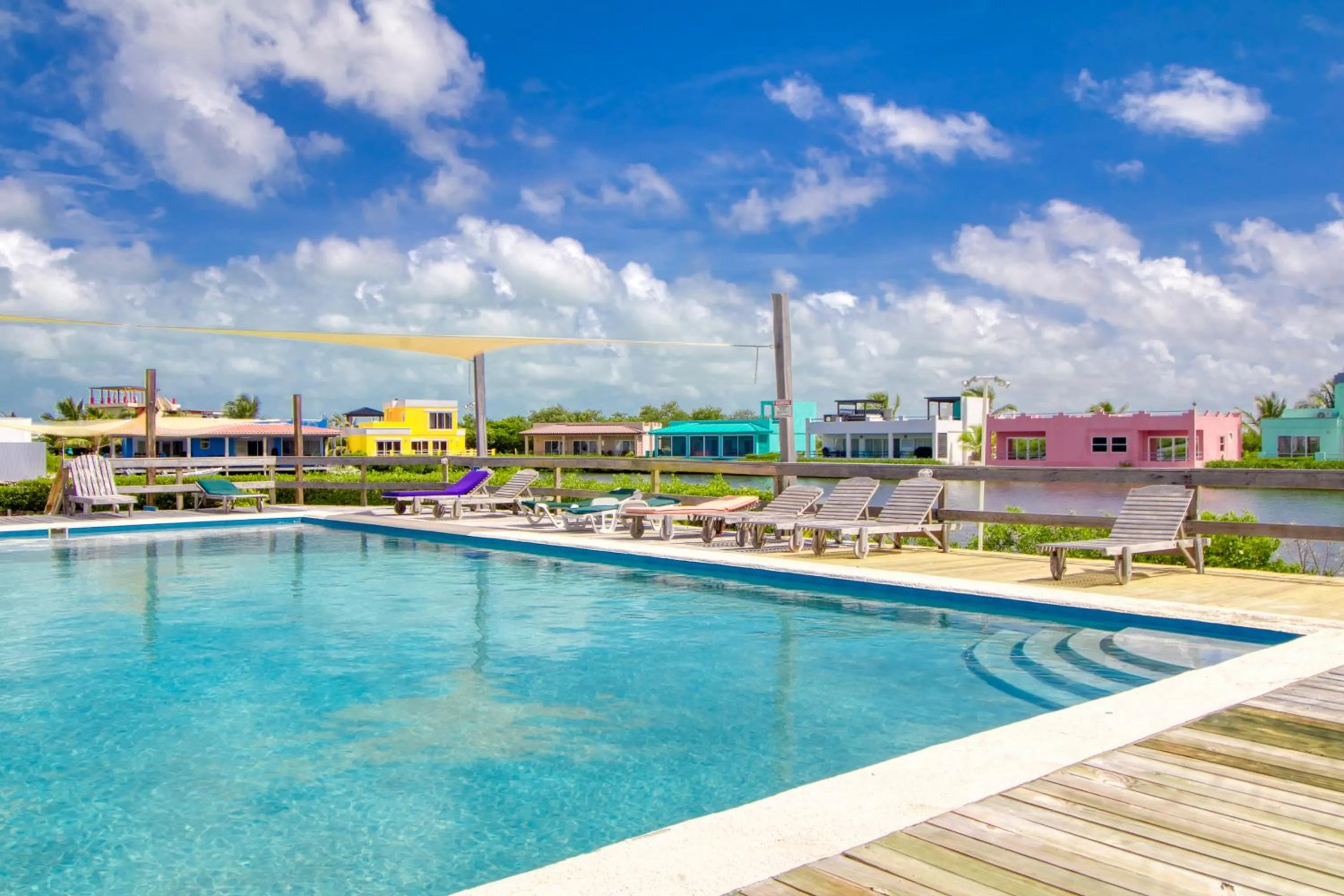 Suite C303 Mara Laguna