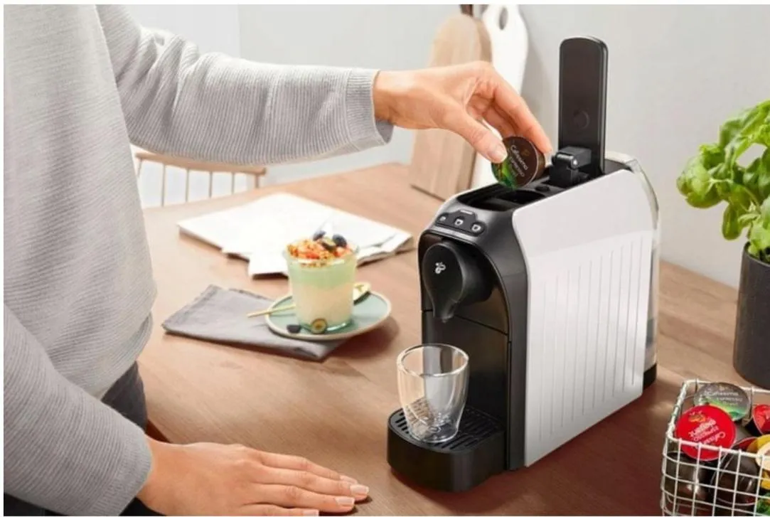 Coffee/tea facilities in Hosapartments City Center