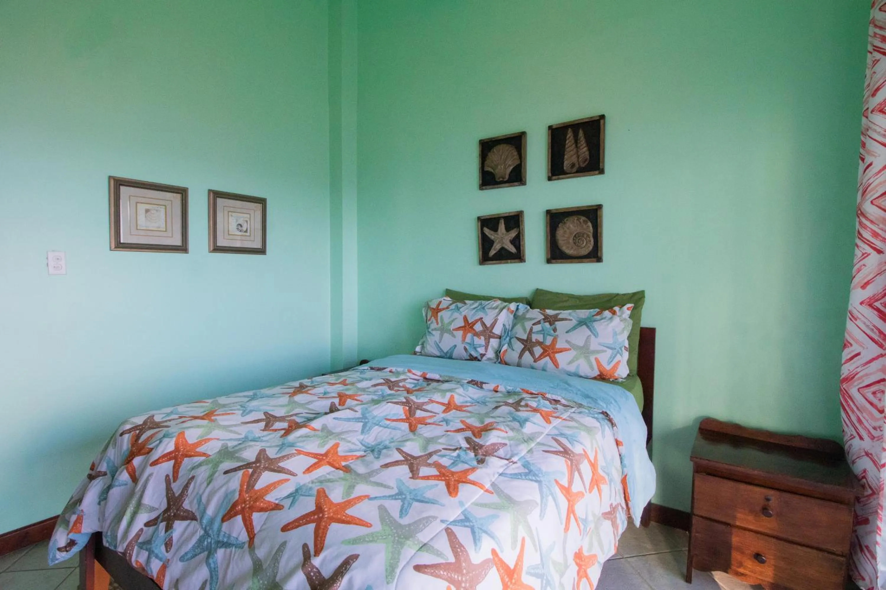 Bed in Suite E303 Mara Laguna