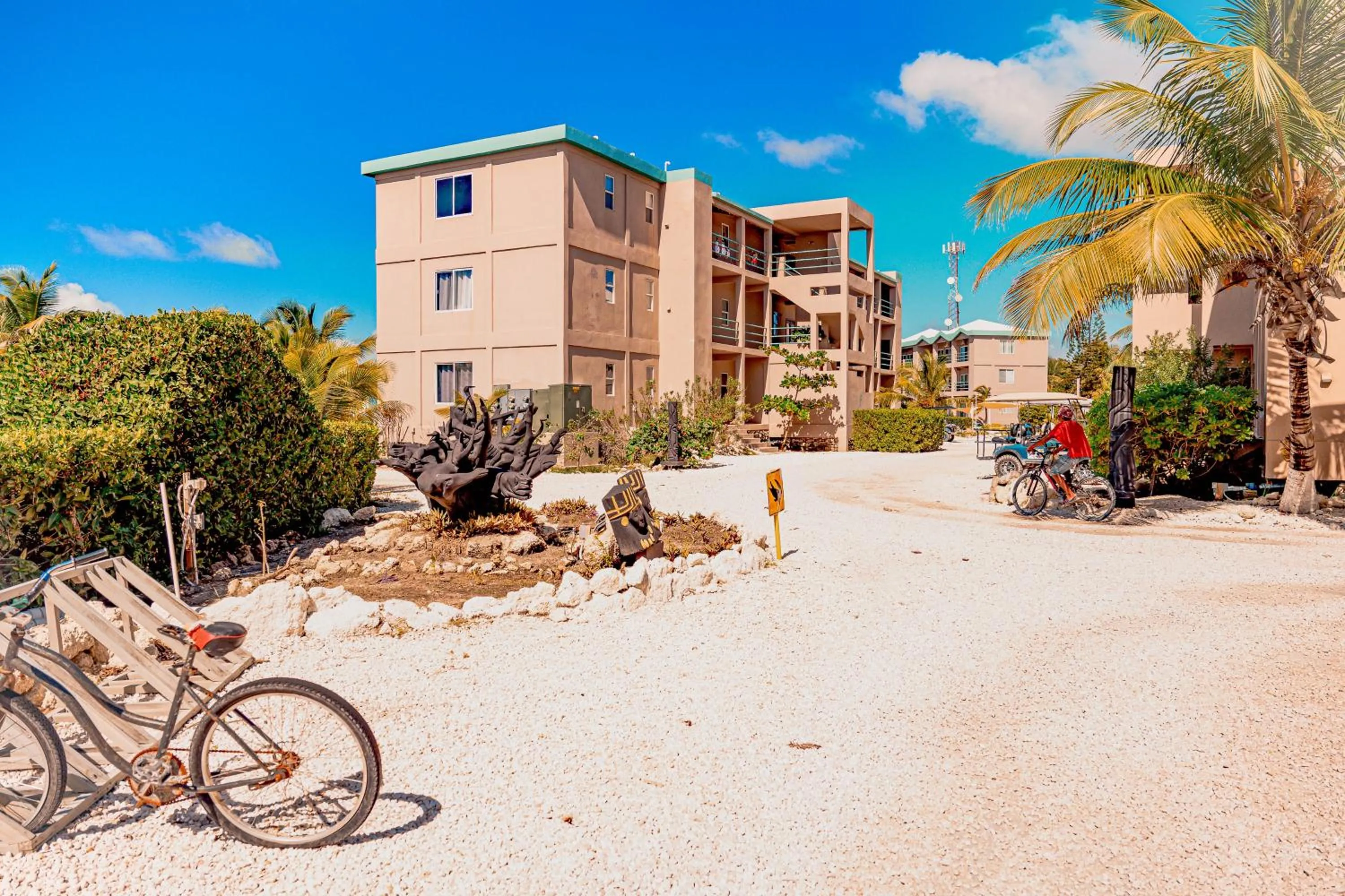 Suite E303 Mara Laguna