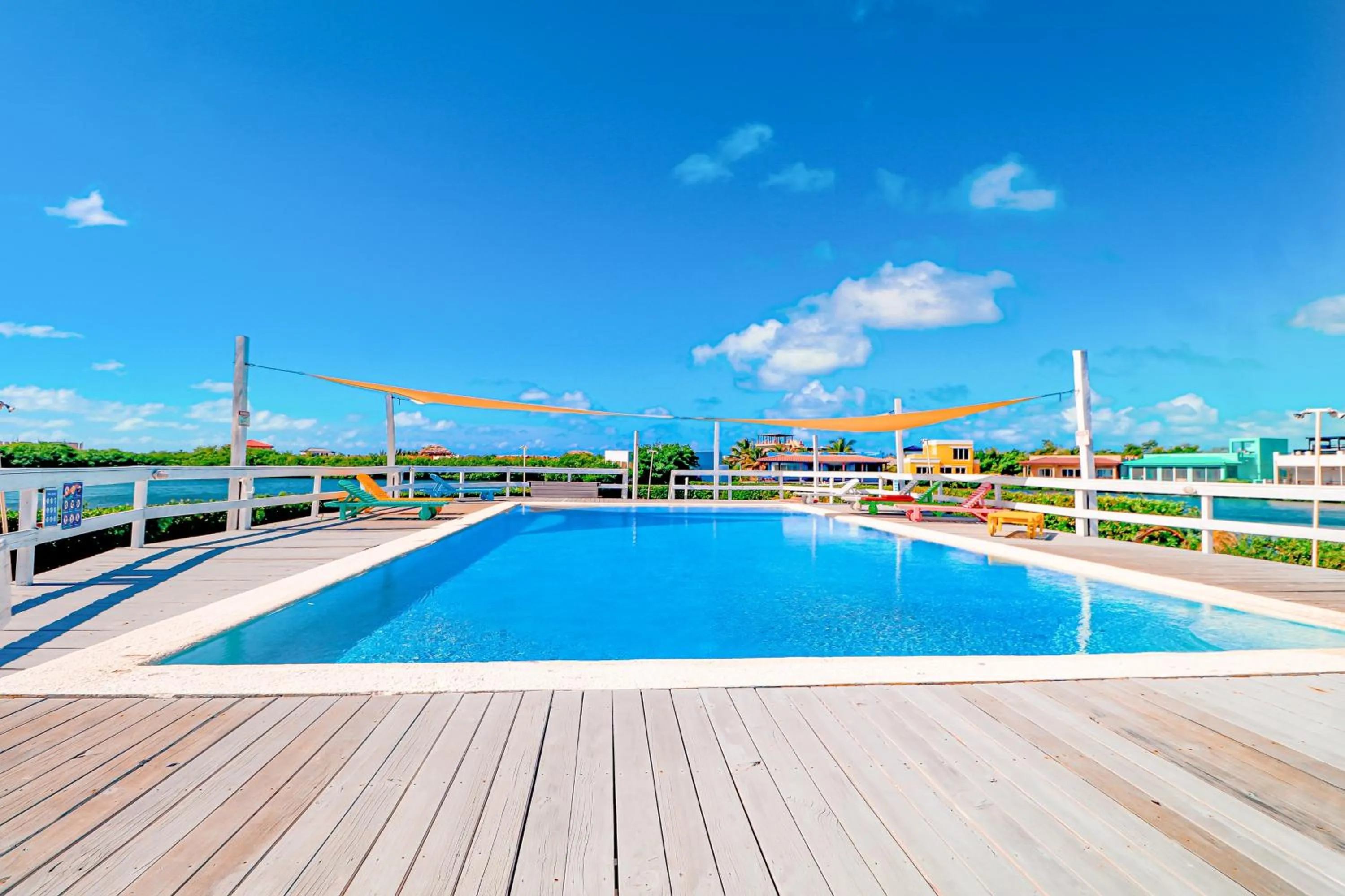 Suite E301 Mara Laguna