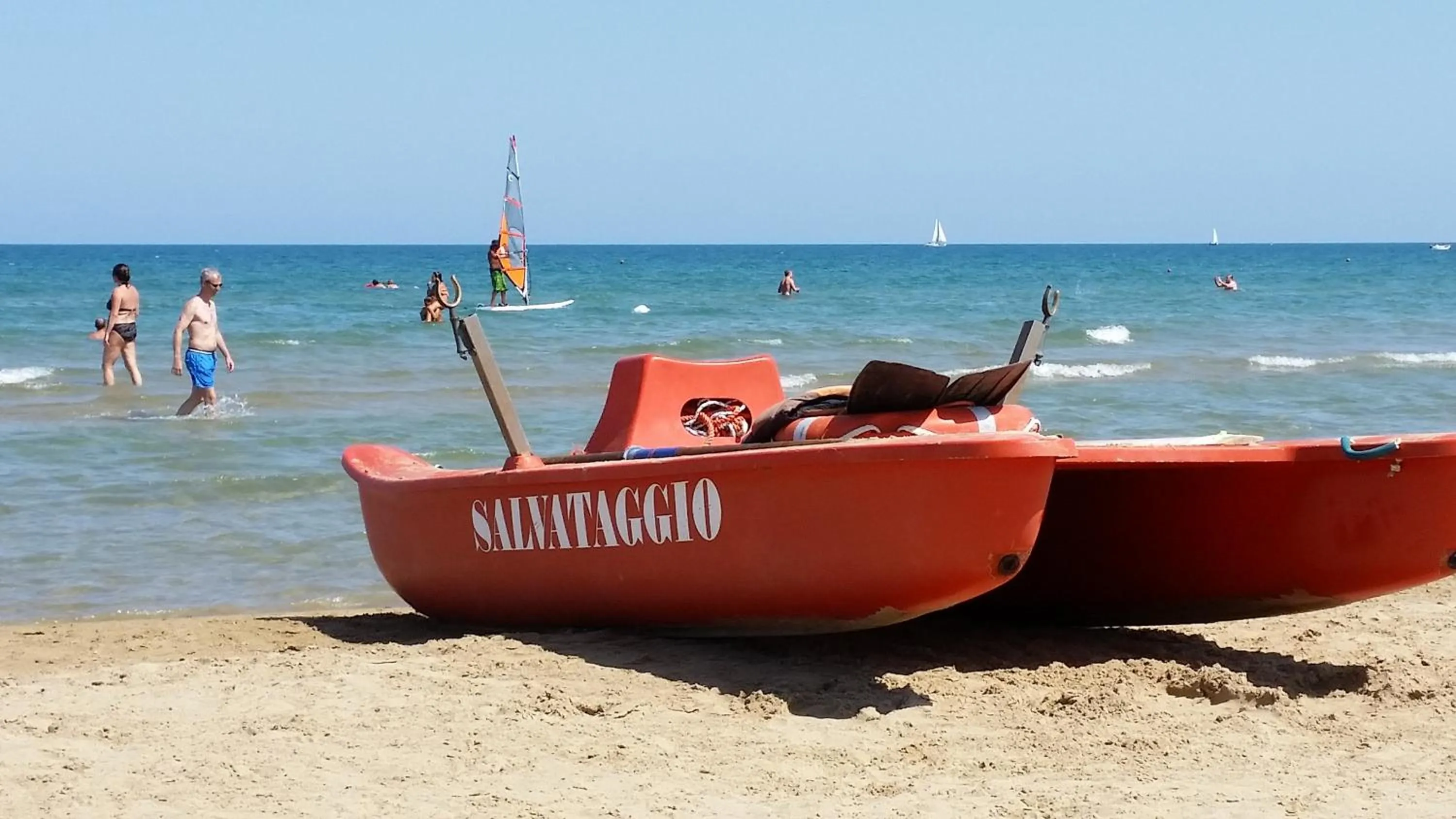 Property building in Baia Degli Aranci Suite & Apartments