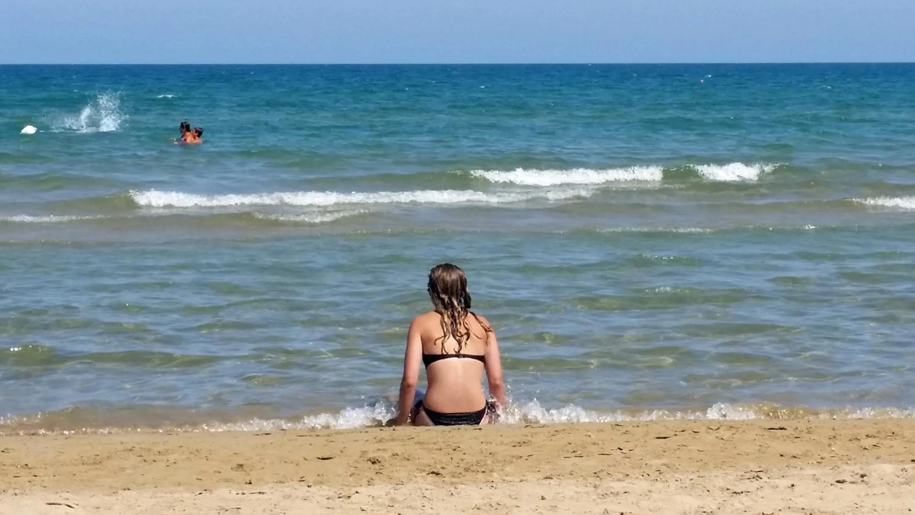 Property building in Baia Degli Aranci Suite & Apartments