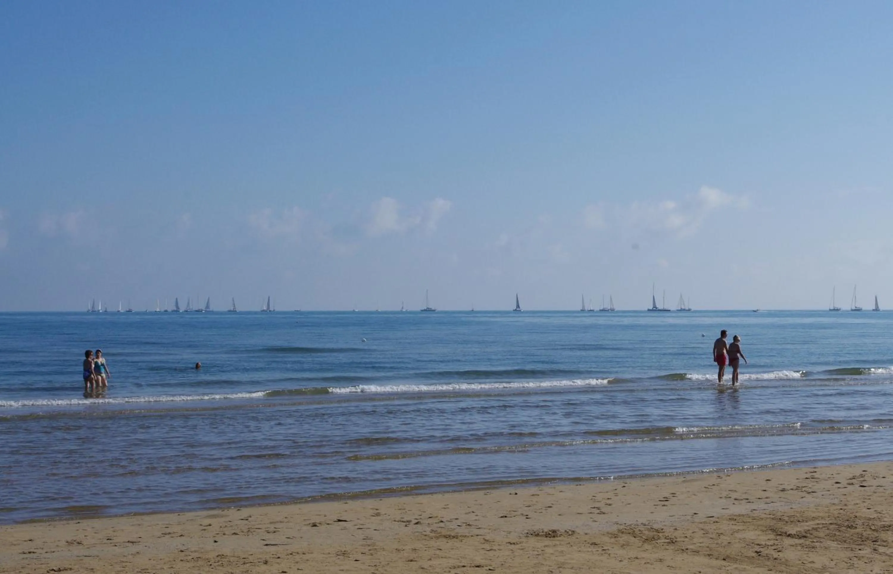 Property building in Baia Degli Aranci Suite & Apartments