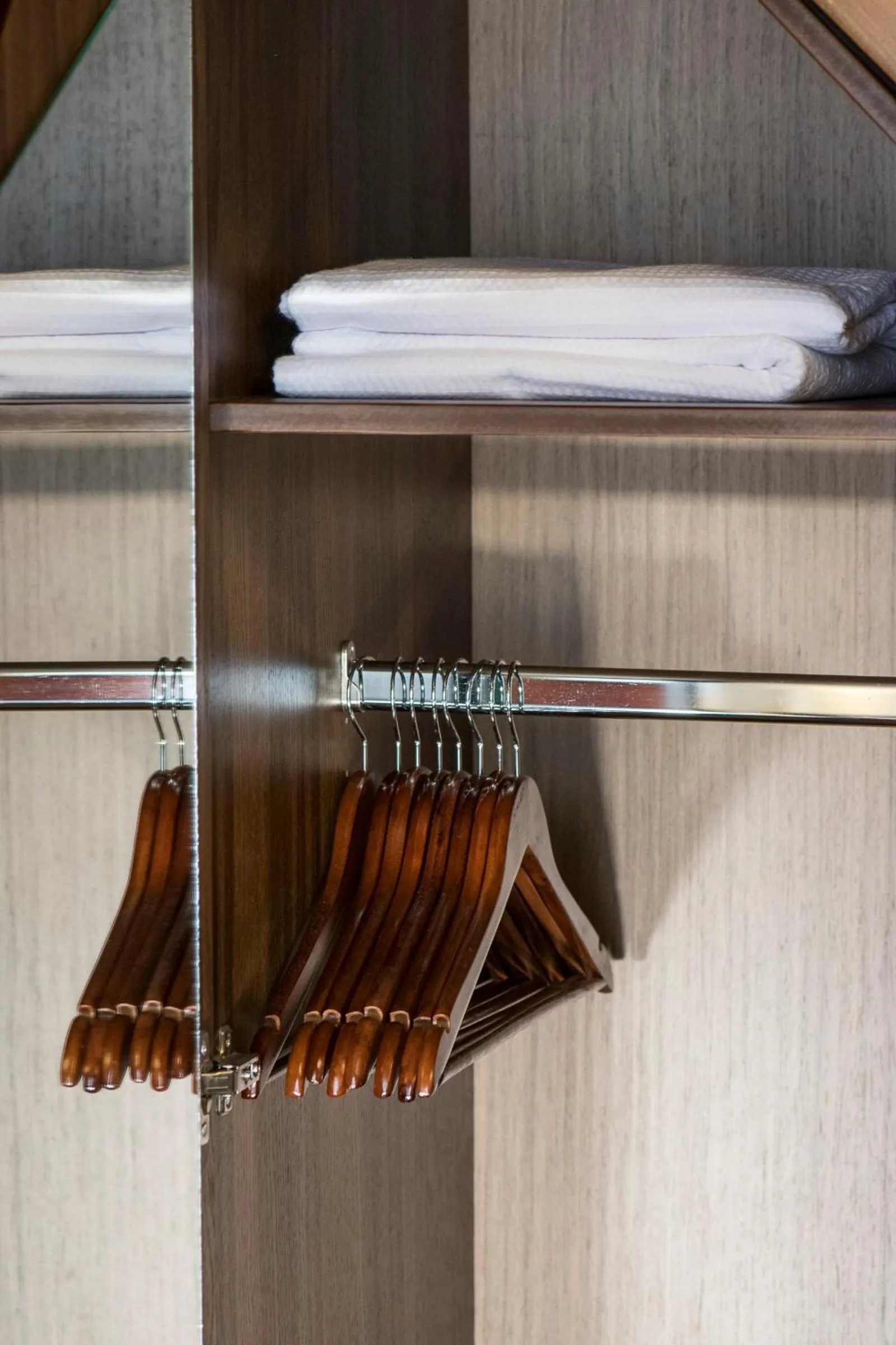 Area and facilities in D'Argento Boutique Rooms