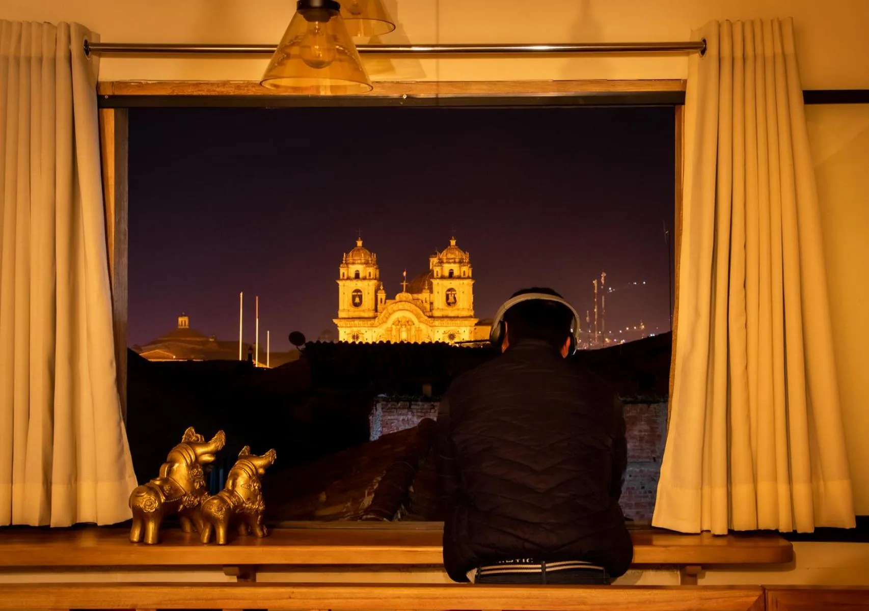 Property building in Nao Victoria Hostel