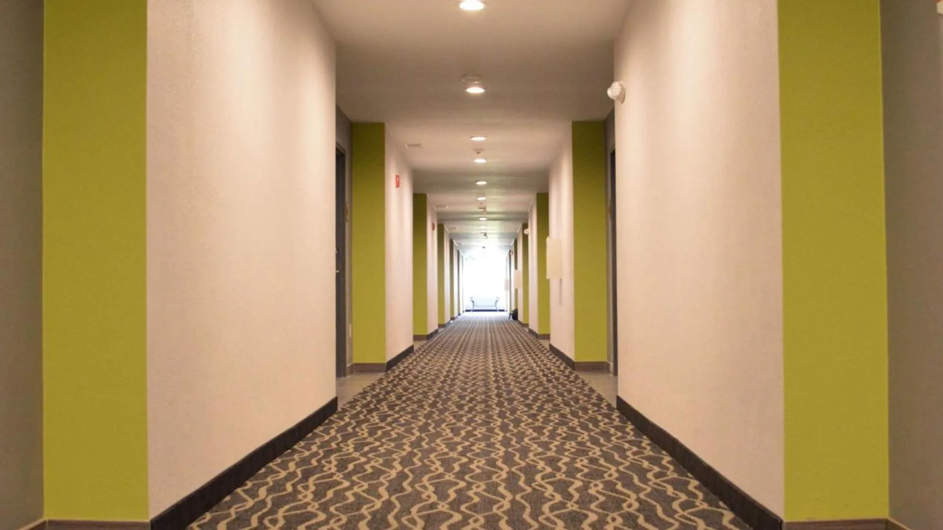 America's Best Value Inn - Memphis Airport