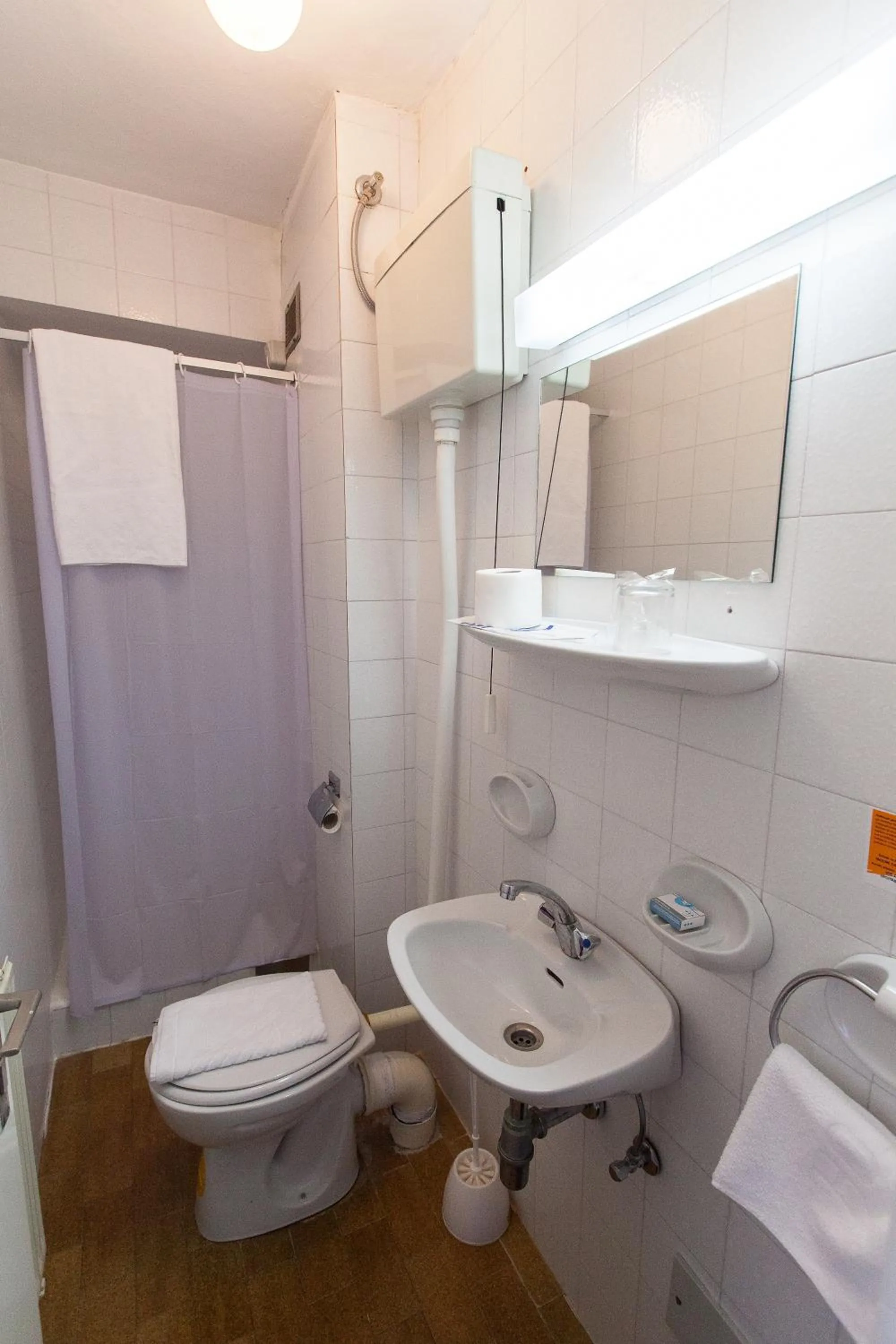 Bathroom in Hotel Zagreb