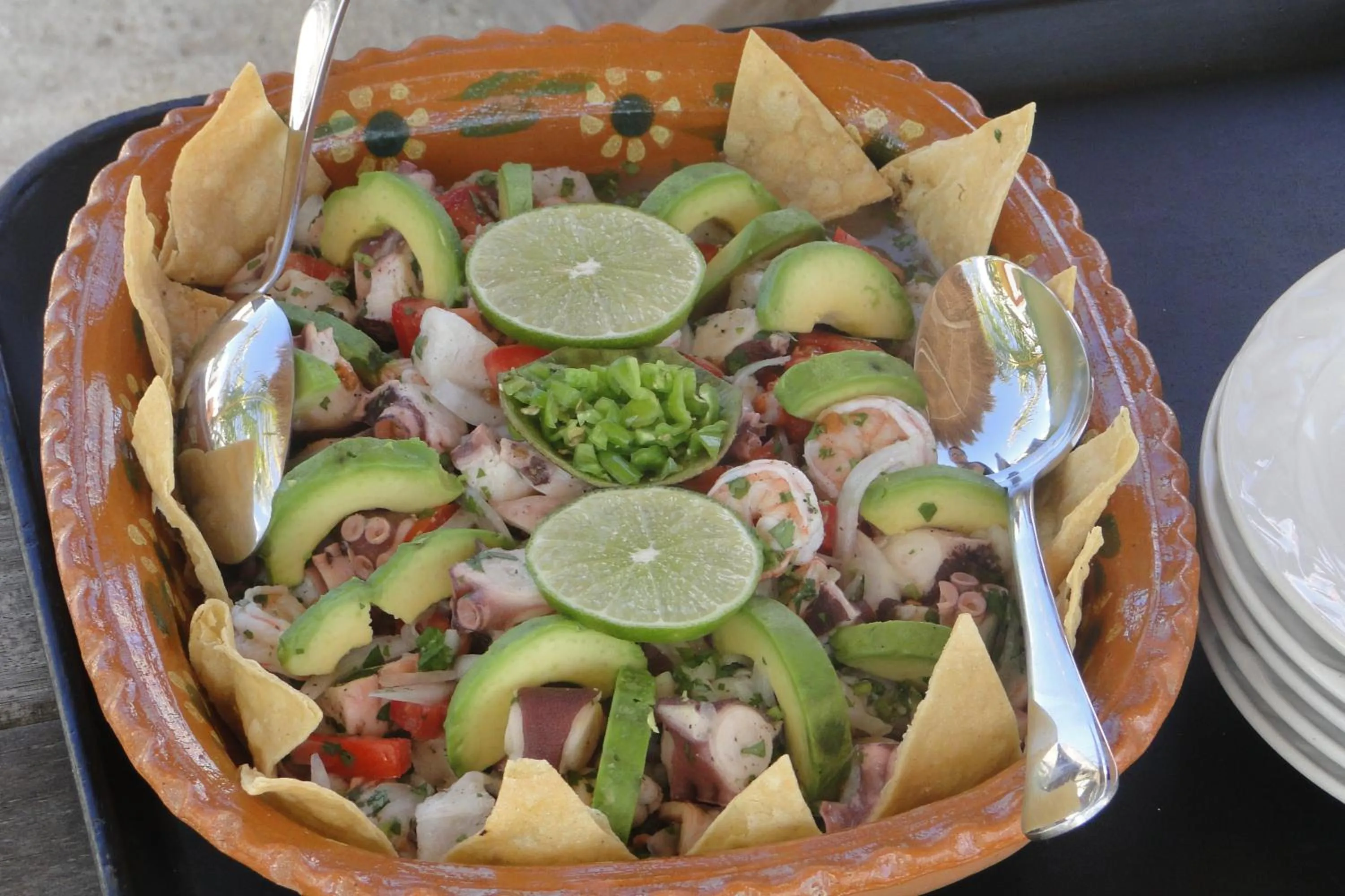 Restaurant/places to eat in Mayan Beach Garden