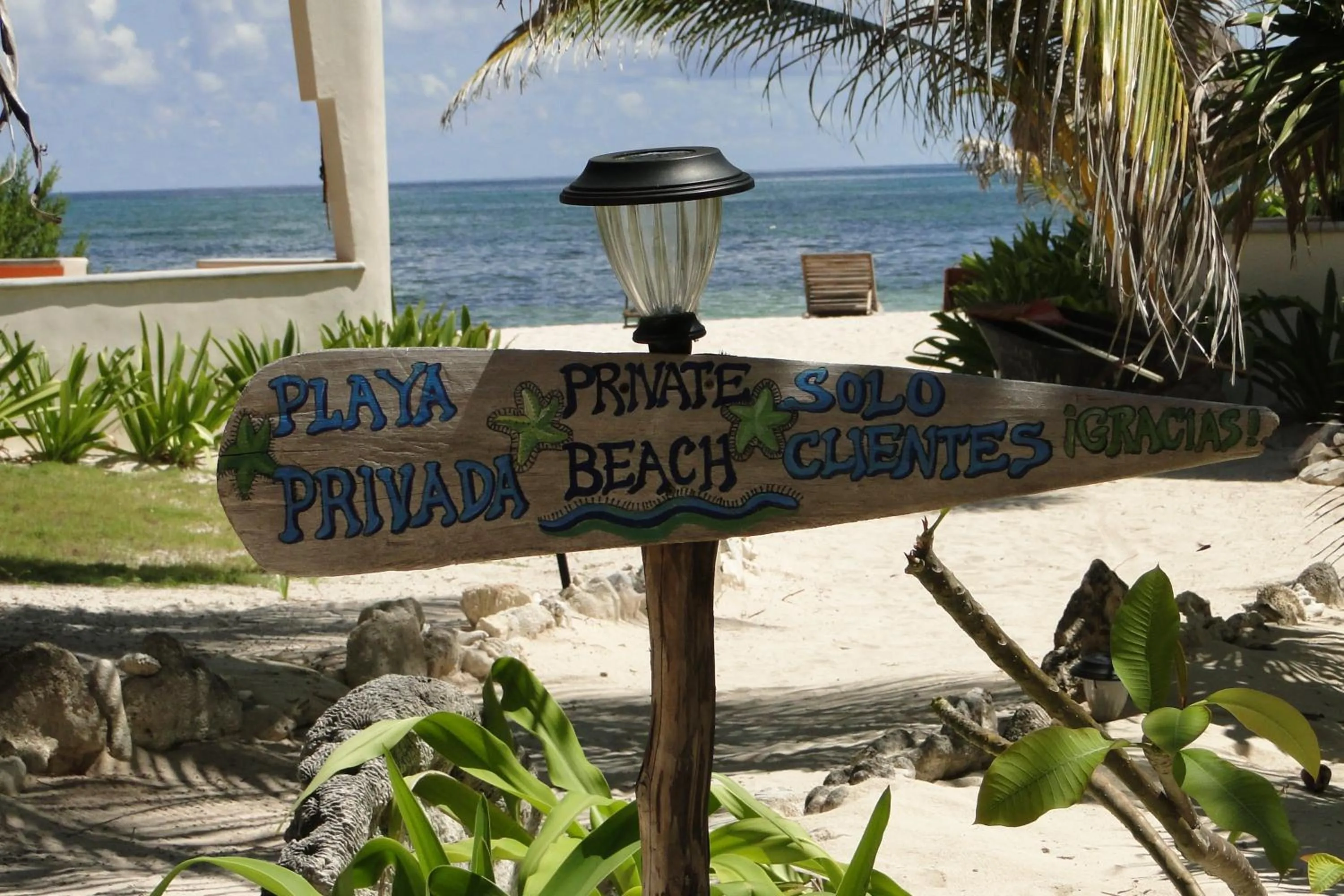 Beach in Mayan Beach Garden