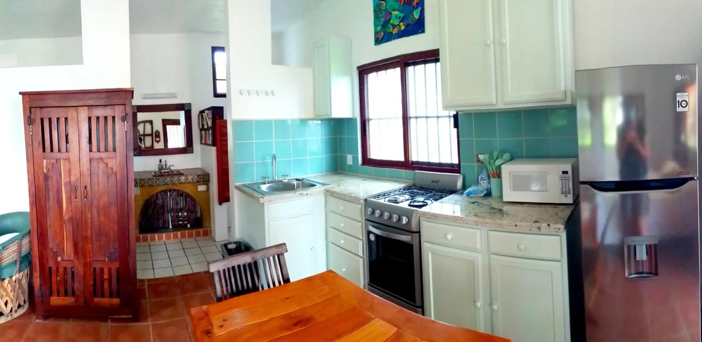 Kitchen or kitchenette in Mayan Beach Garden