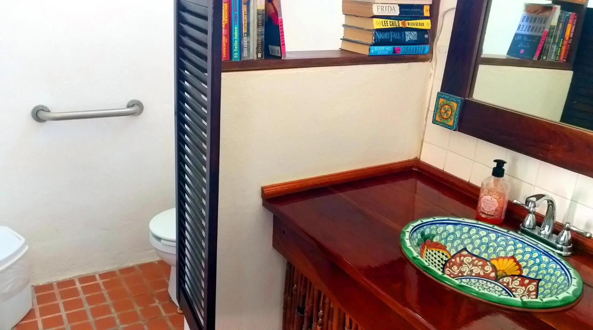 Bathroom in Mayan Beach Garden