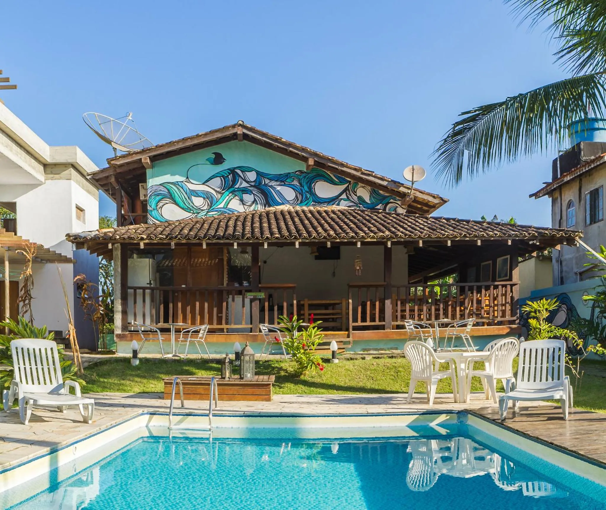 Swimming pool in Pousada Tubes Maresias