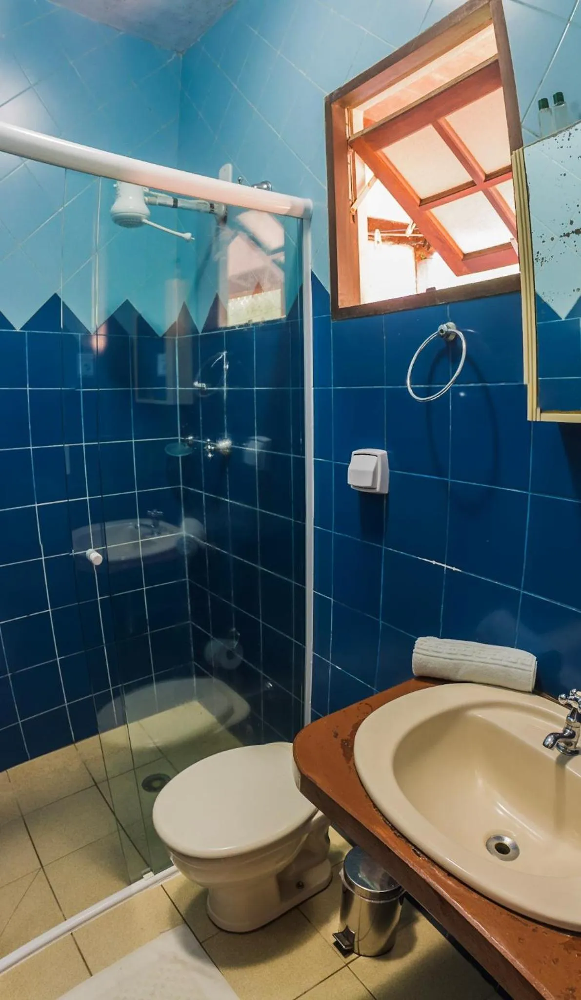 Bathroom in Pousada Tubes Maresias