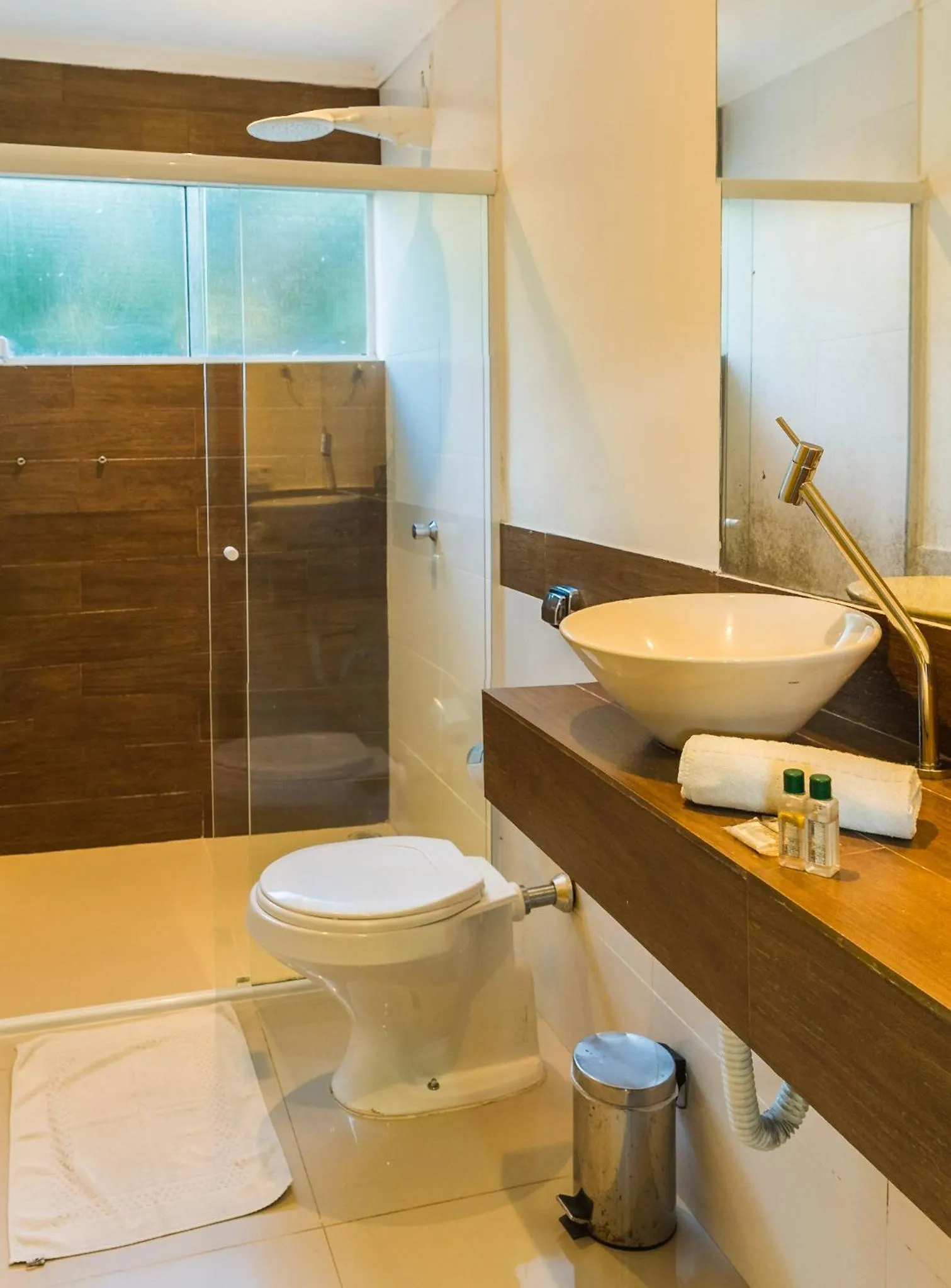 Bathroom in Pousada Tubes Maresias