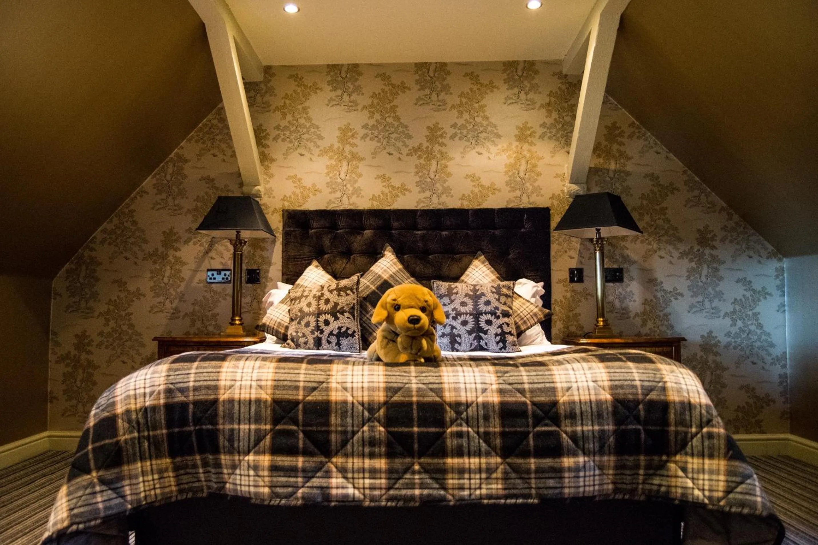 Bed in The Coed-Y-Mwstwr Hotel