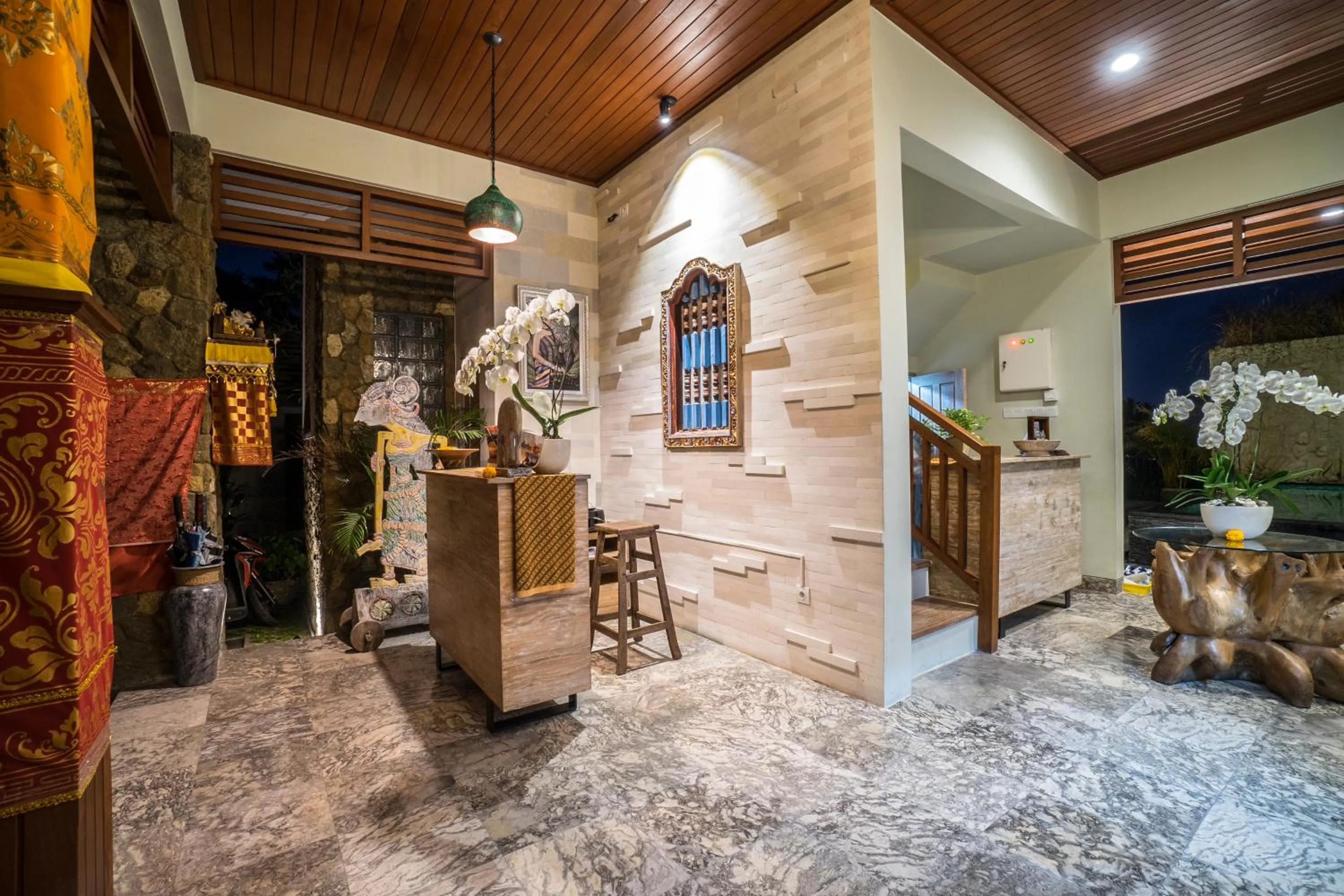 Lobby or reception in Villa Kirani Ubud by Mahaputra