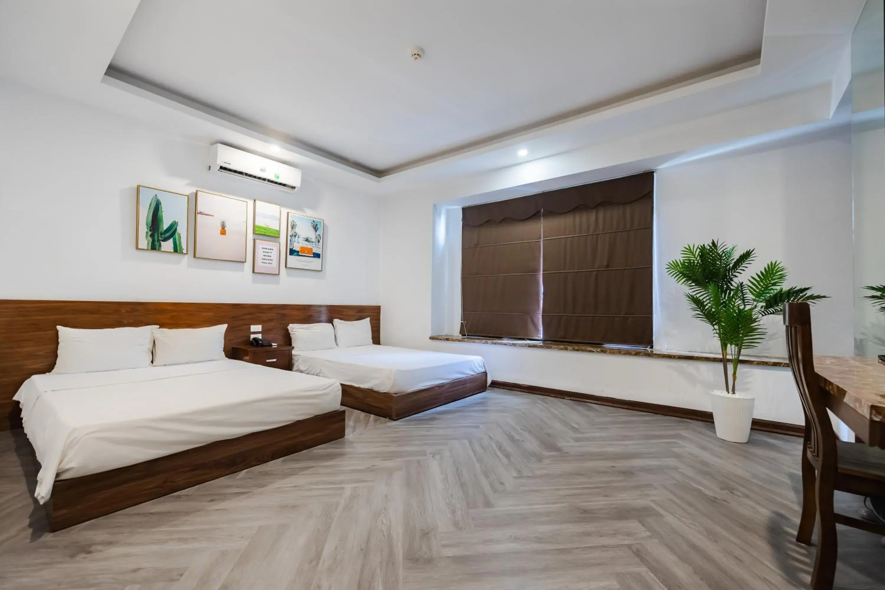 Family Room in Night Hotel Family Room in Night Hotel