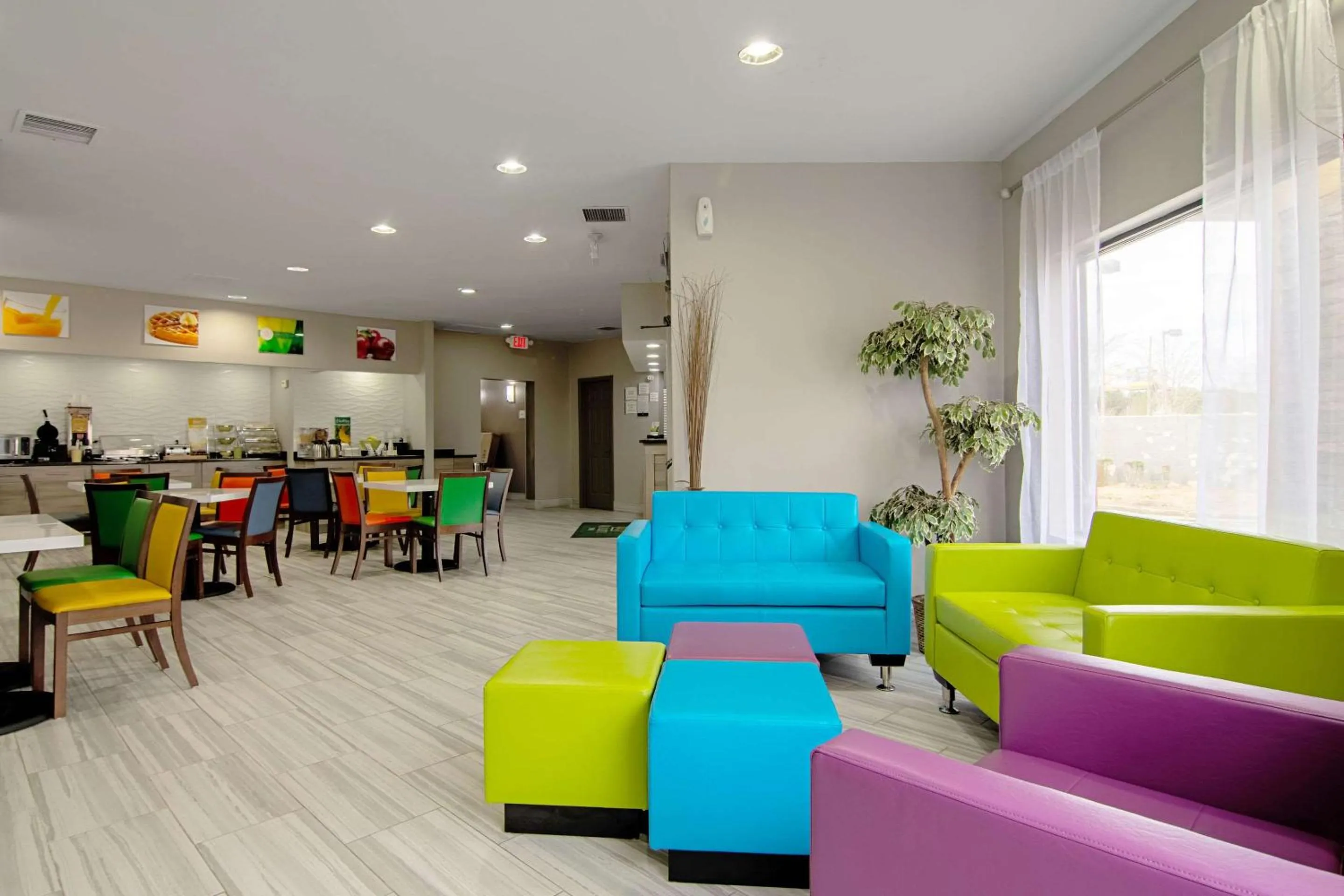Lobby or reception in Quality Inn Villa Rica