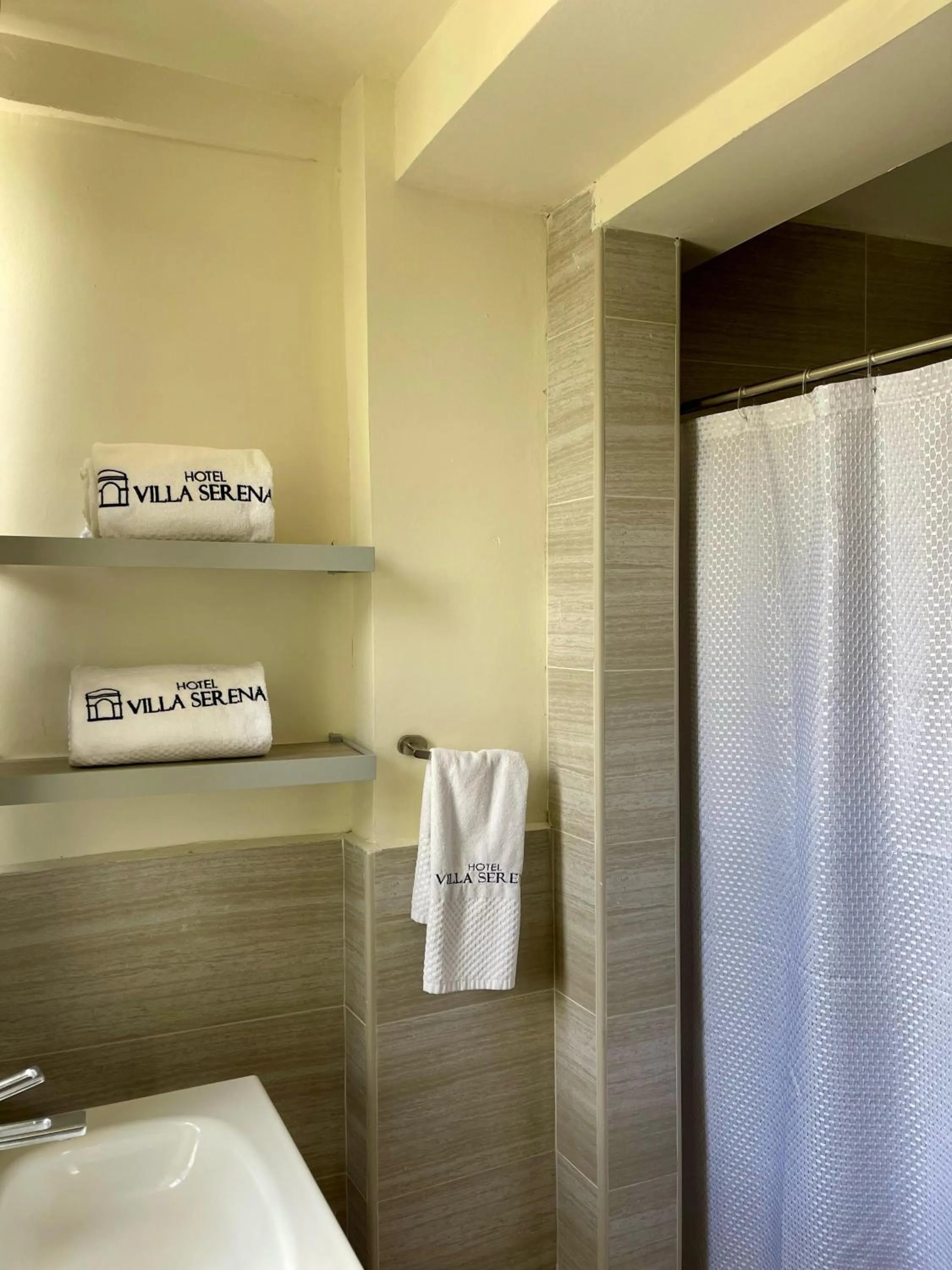 Hotel Villa Serena San Benito