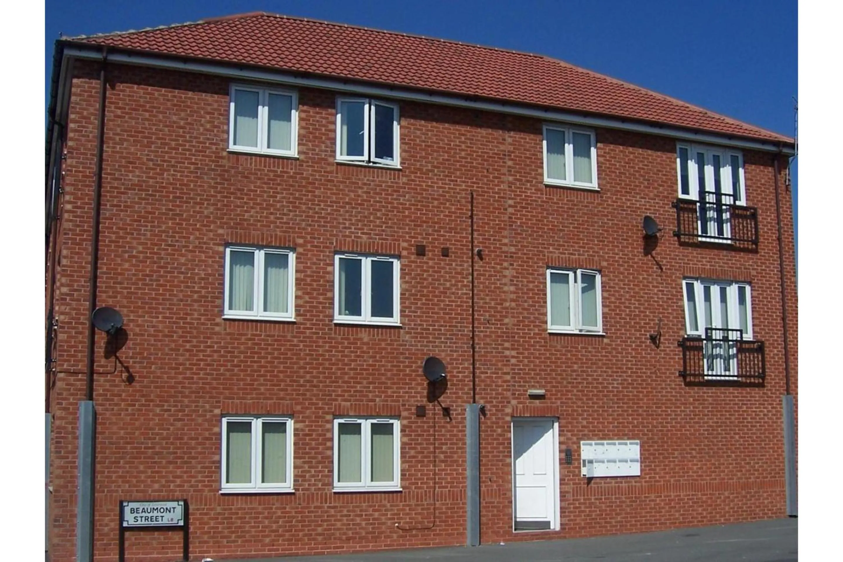 Property building, Floor Plan in OYO Arinza Apartments