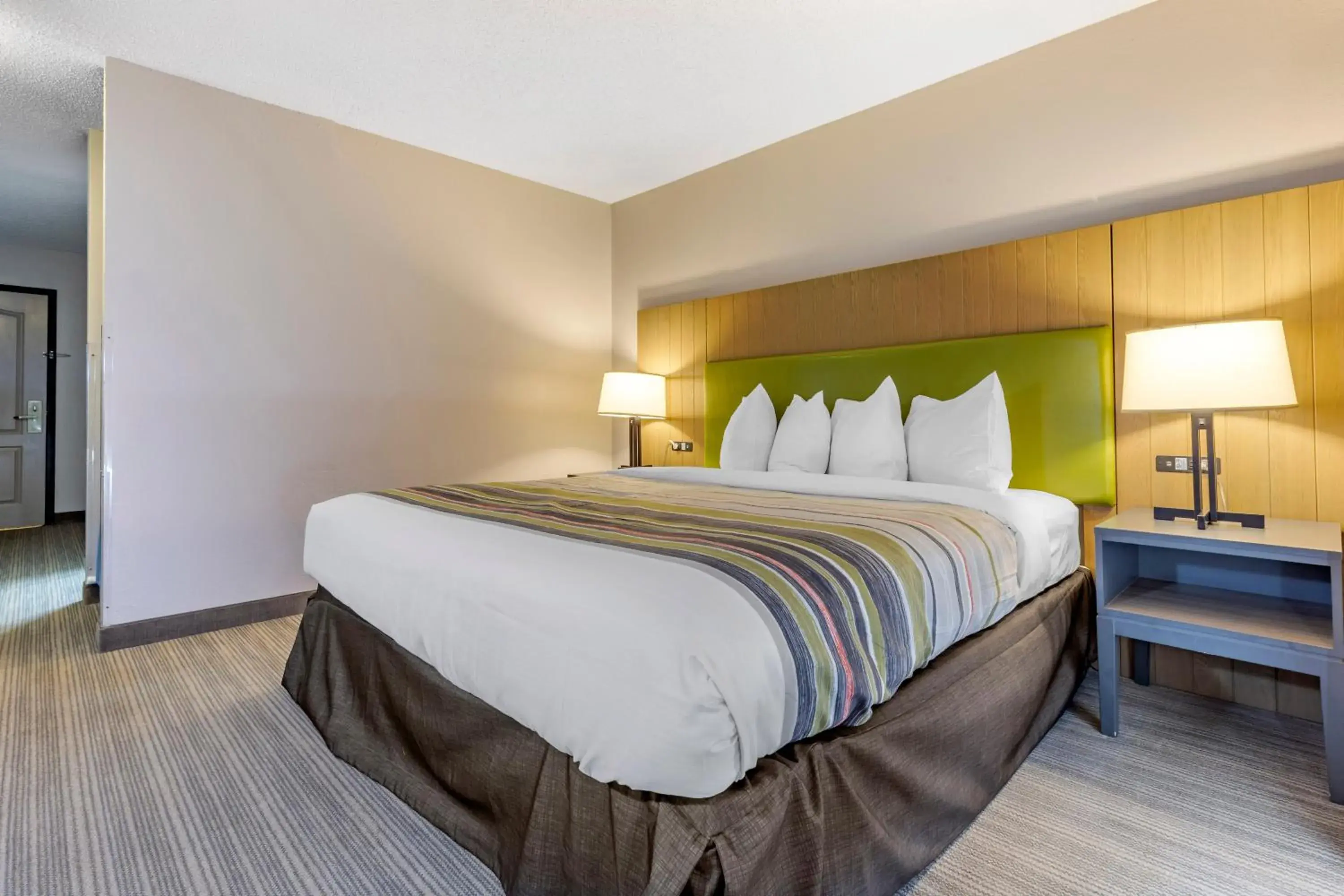 King Room - Disability Access in Country Inn & Suites by Radisson, Lumberton, NC King Room - Disability Access in Country Inn & Suites by Radisson, Lumberton, NC