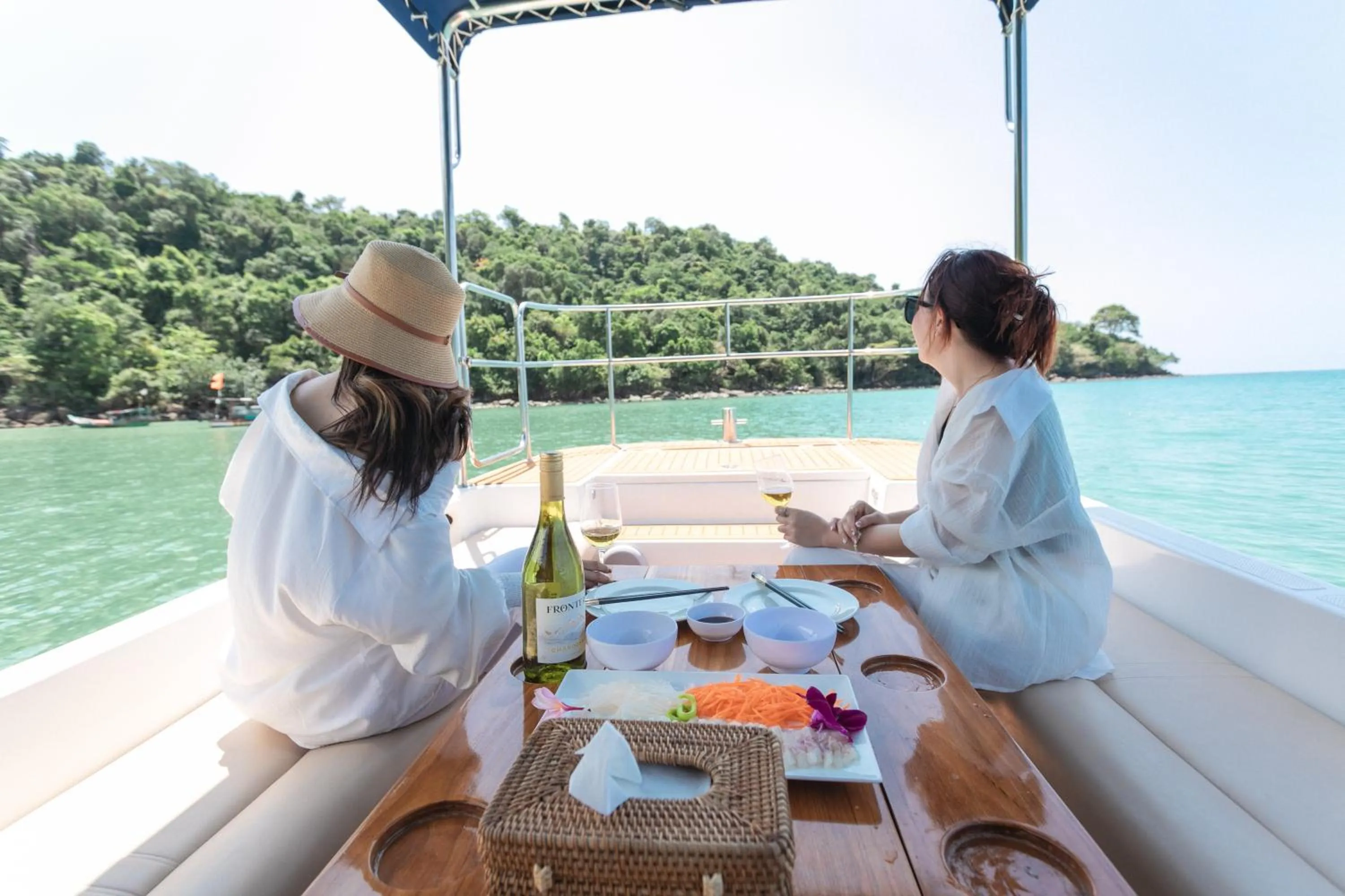 Fishing in Mafiya Resort