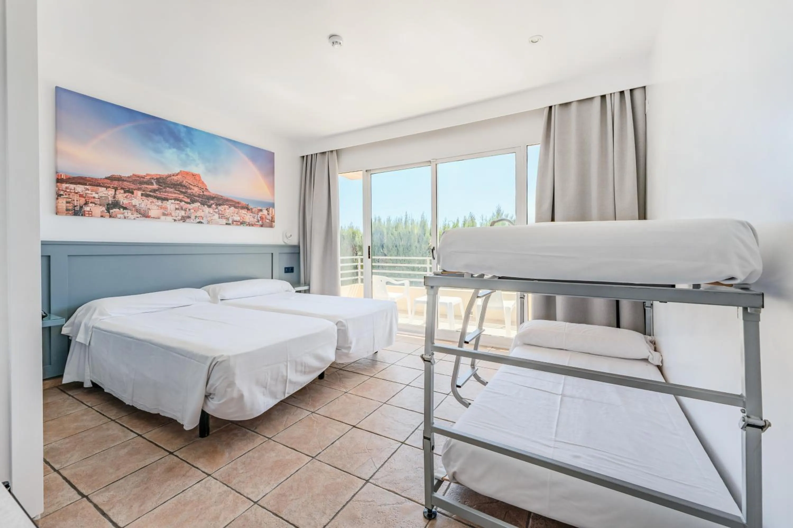 Bedroom, Bed in Hospedium Hotel Abril