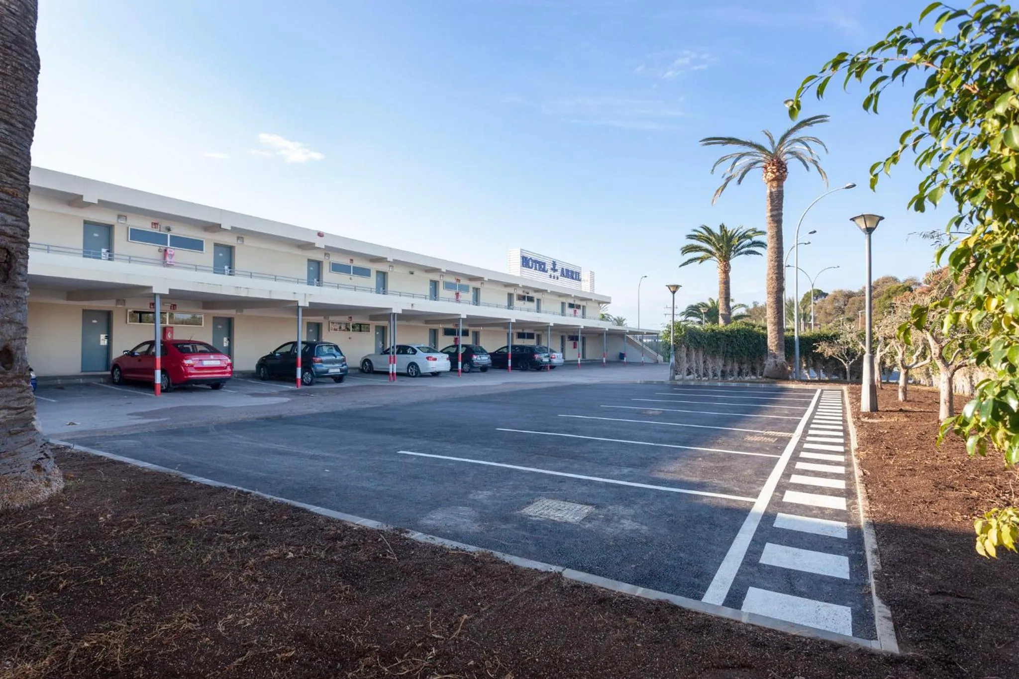 Parking in Hospedium Hotel Abril