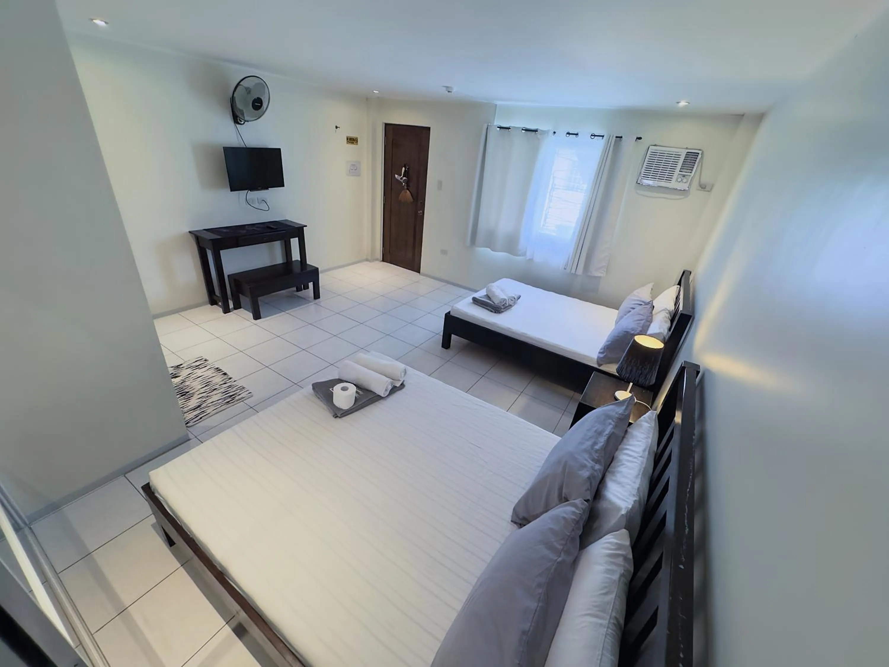 Bed in Victoria's Bed & Breakfast